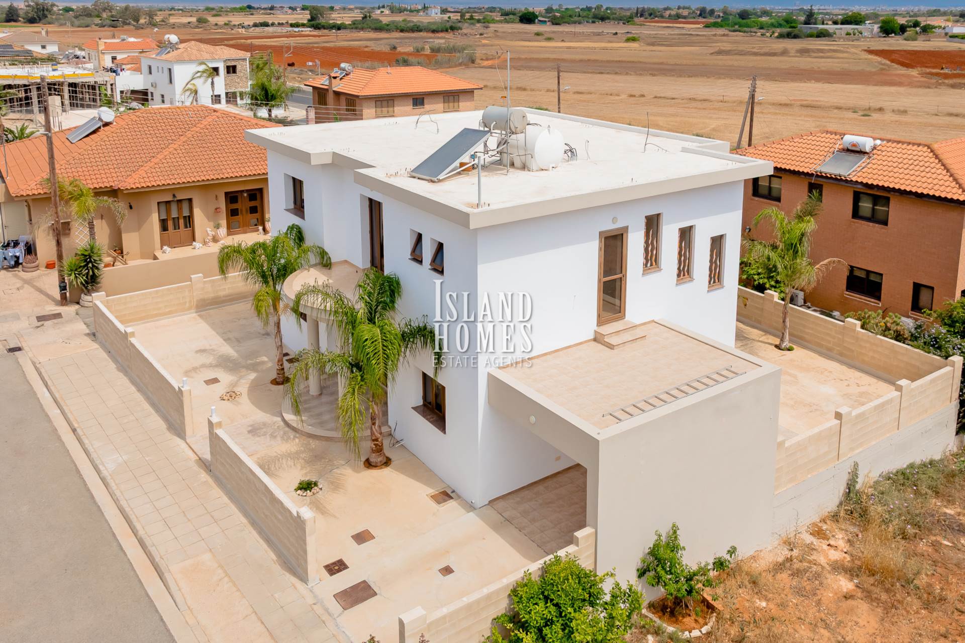 4 bedroom Detached in Frenaros, Famagusta, Cyprus – FrE185