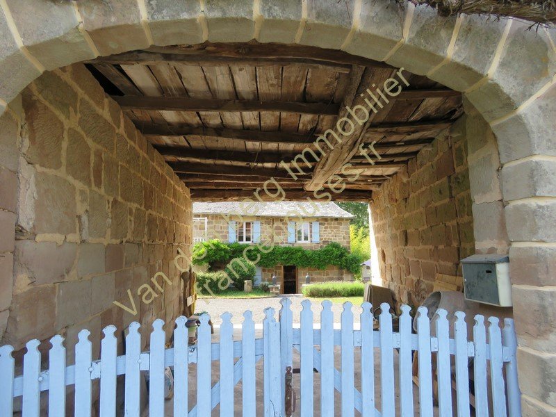 4 bedroom propriete in Brignac La Plaine, Corrèze, France – 79A0DE0A7DF4494D