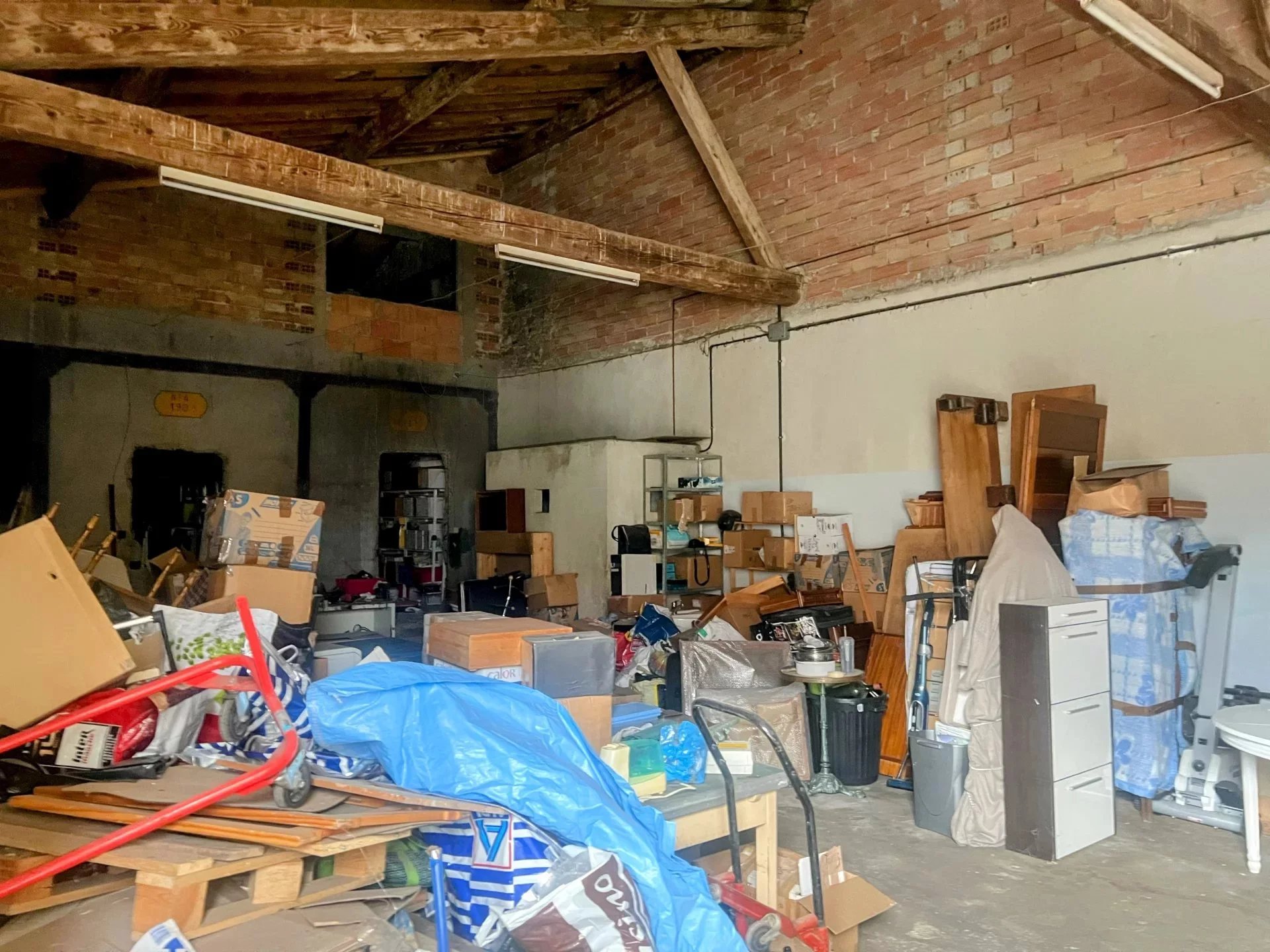 Warehouse with Great Potential, Languedoc-Roussillon – France – BVI80254