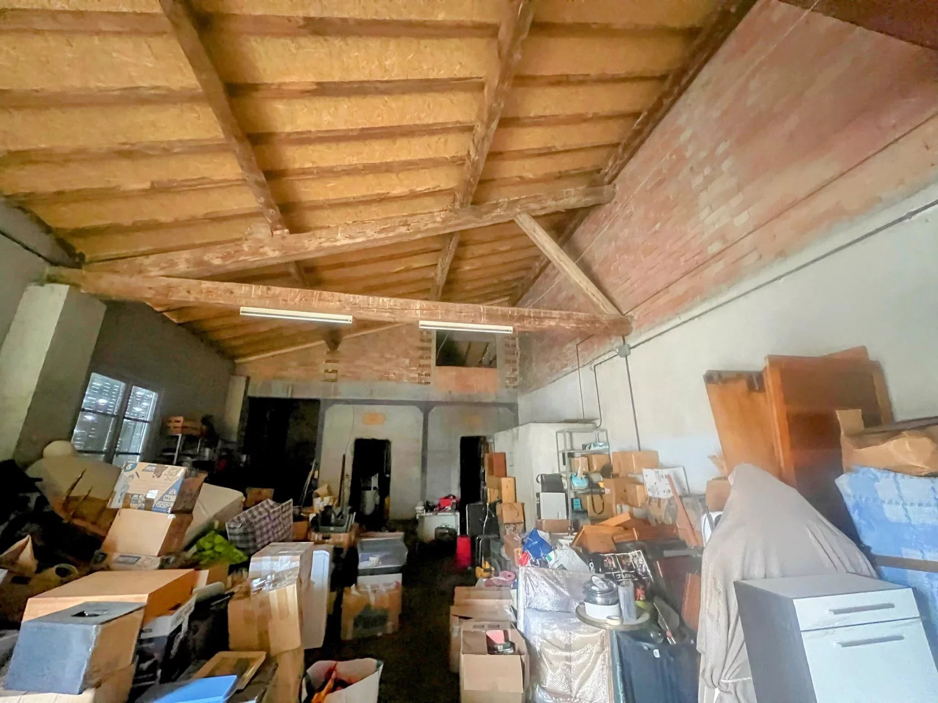 Warehouse with Great Potential, Languedoc-Roussillon – France – BVI80254