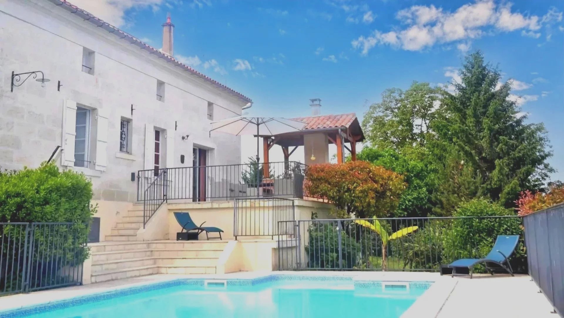 190 m² stone property on 3.6 ha for horse lovers, Poitou-Charentes – France – BVI81076