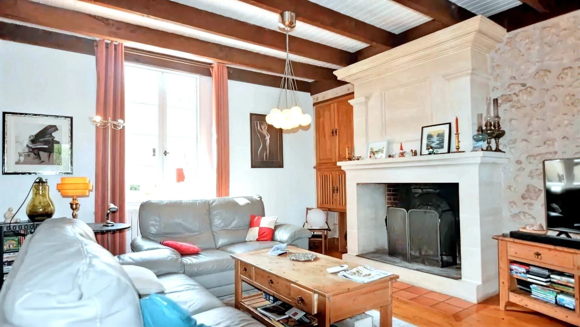 190 m² stone property on 3.6 ha for horse lovers, Poitou-Charentes – France – BVI81076