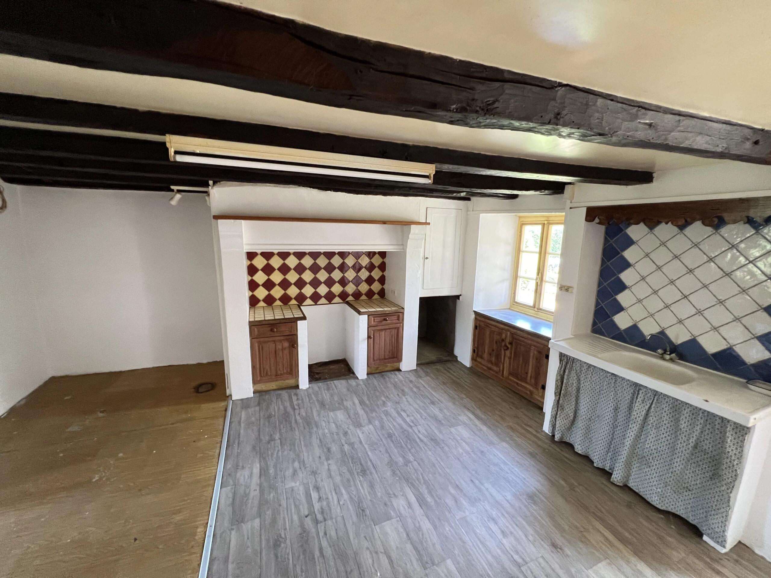 Pretty village house to refurbish, Midi-Pyrénées – France – BVI80232