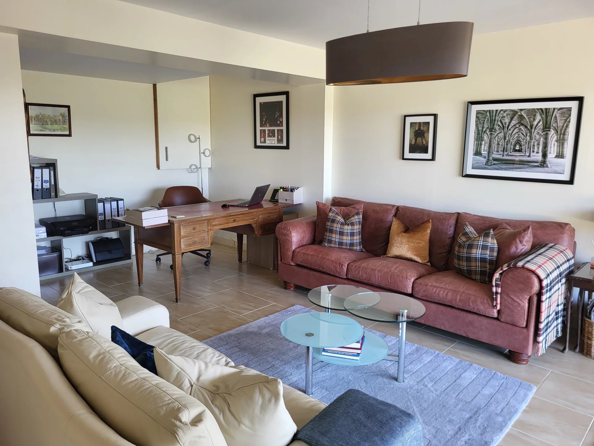 Four bedroom luxury property with large garden and pool, walking distance to town, Poitou-Charentes – France – BVI76809