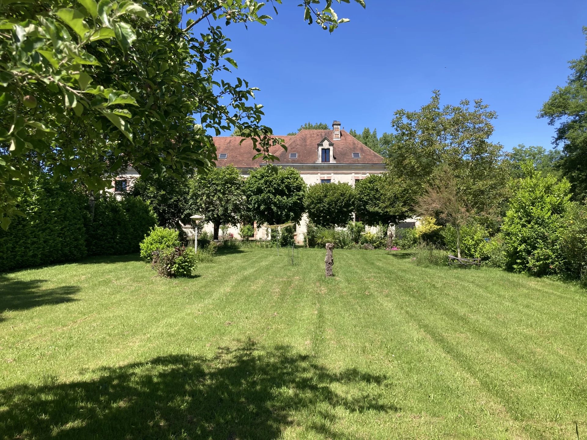 Stunning Renovated Mill with Self-Contained Apartment in Idyllic Countryside Setting, Aquitaine – France – BVI81044