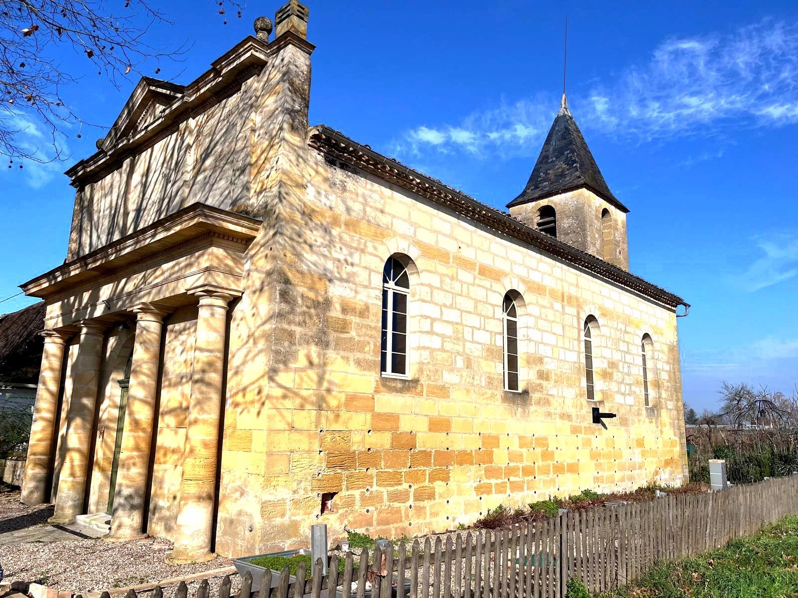 Unique Opportunity – Historic former Temple, Aquitaine – France – BVI76080
