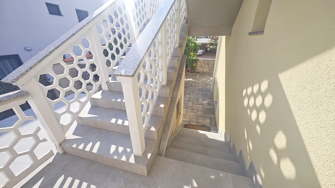 4 bedroom villa in Krk, Croatia – 103393