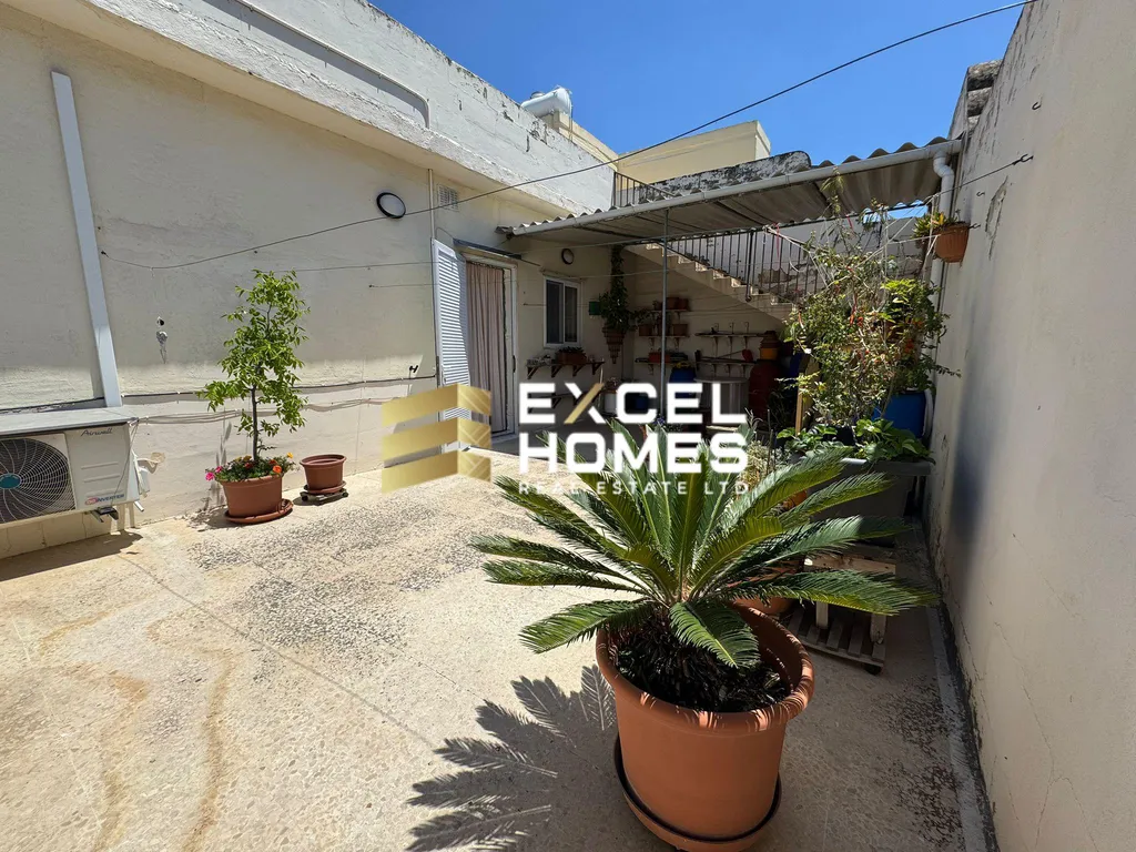 3 bedroom Terraced House in Luqa, Malta – 63184
