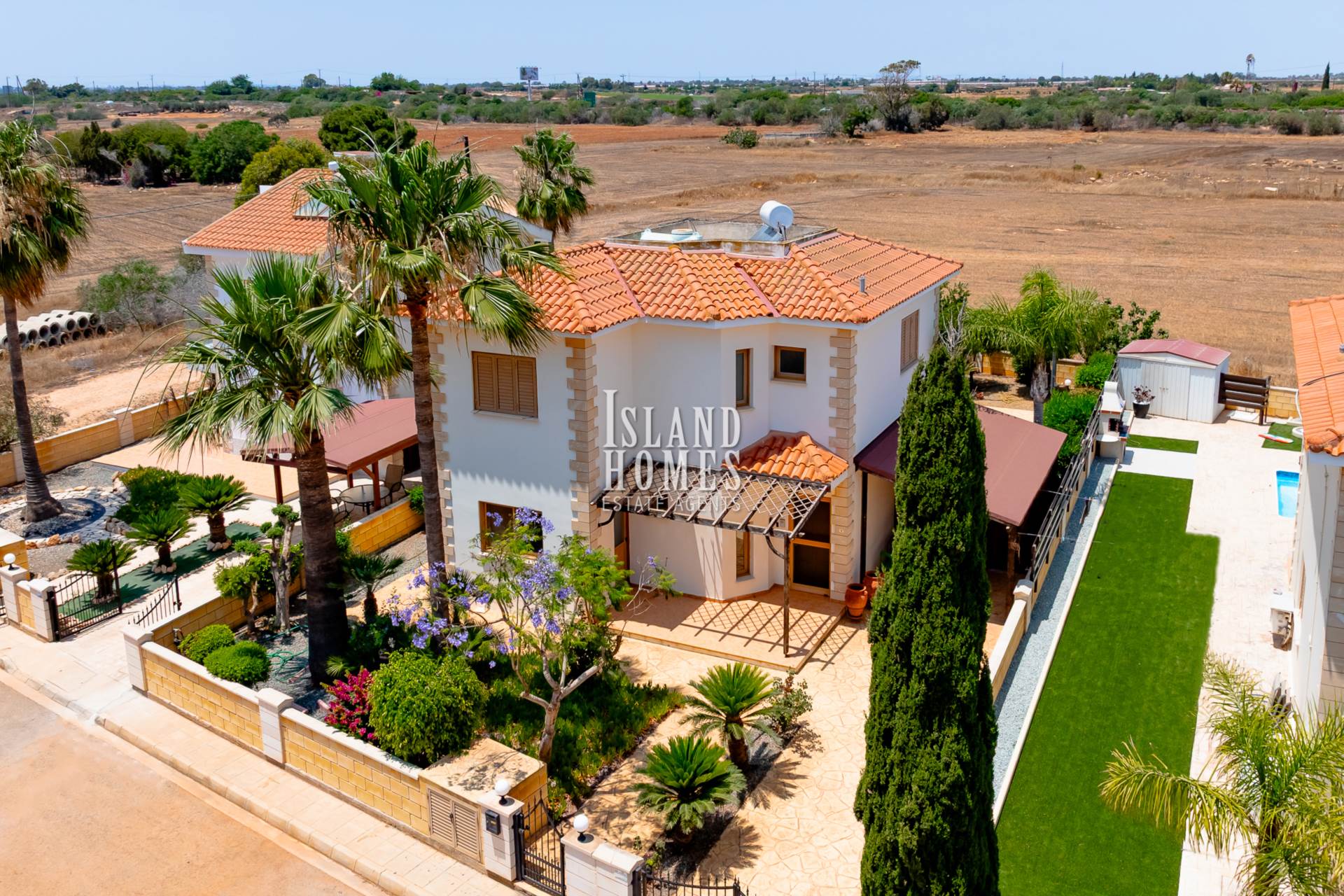 3 bedroom Detached in Ayia Thekla, Famagusta, Cyprus – EgT107