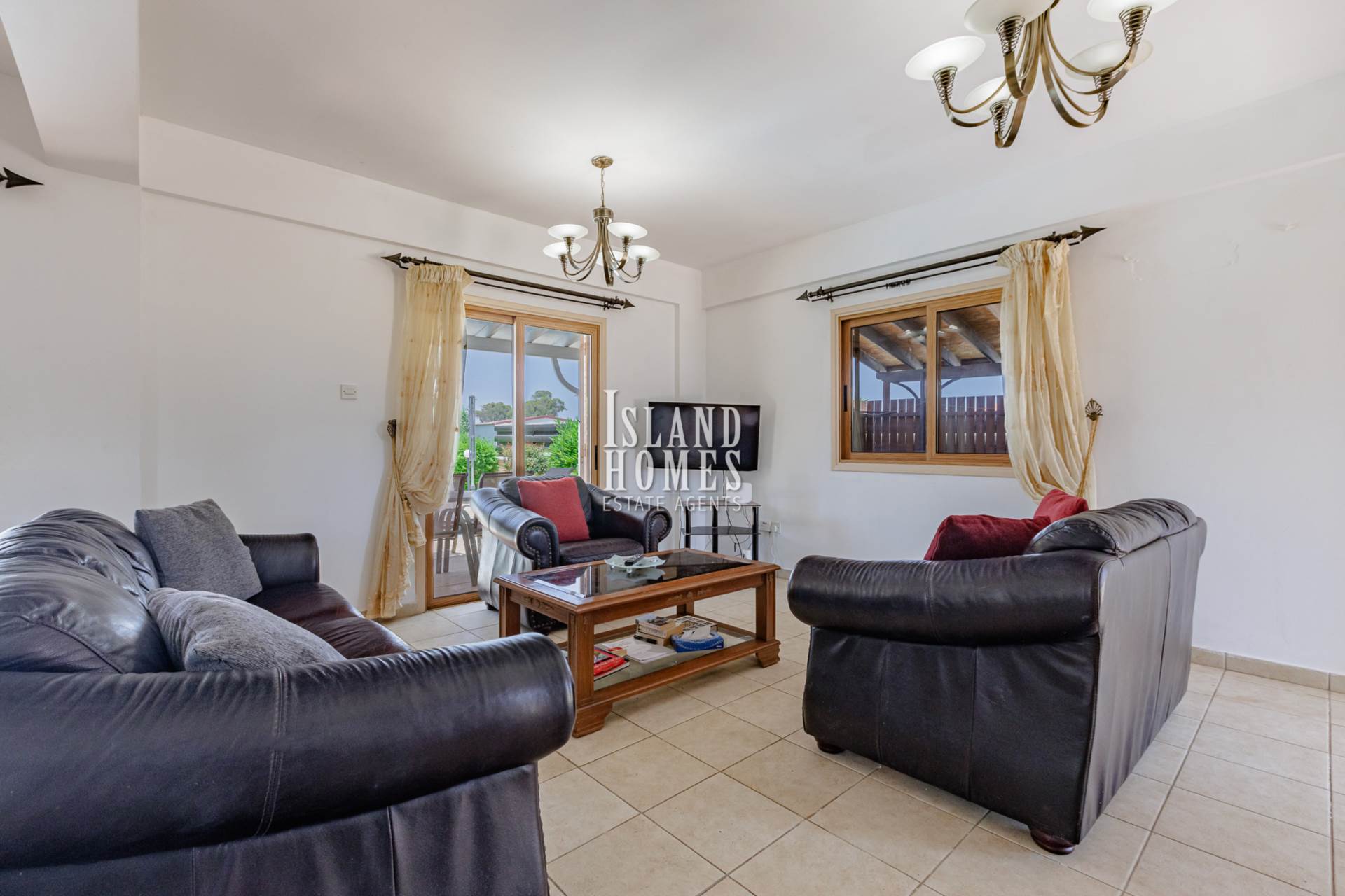 3 bedroom Detached in Ayia Thekla, Famagusta, Cyprus – EgT107