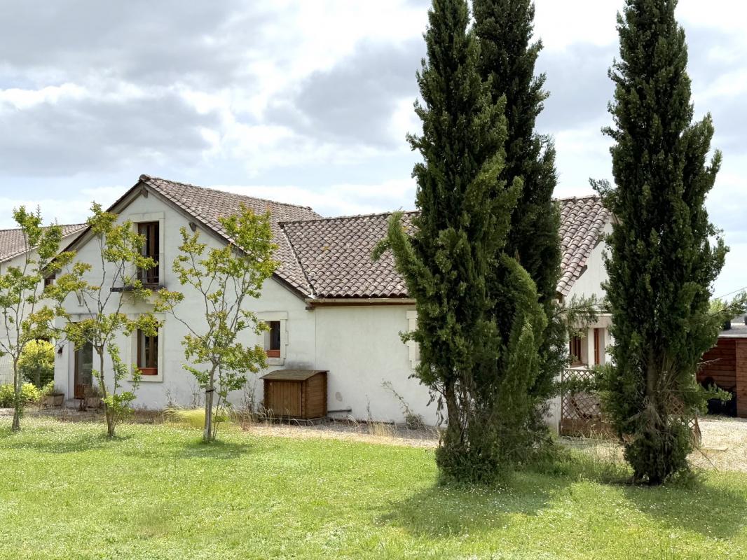 3 bedroom maison in Cherval, Dordogne, France – E42AA8F190E547FF