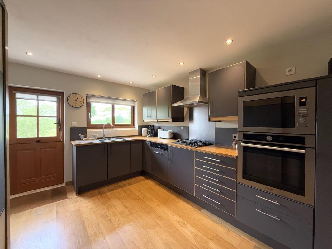 3 bedroom maison in Cherval, Dordogne, France – E42AA8F190E547FF