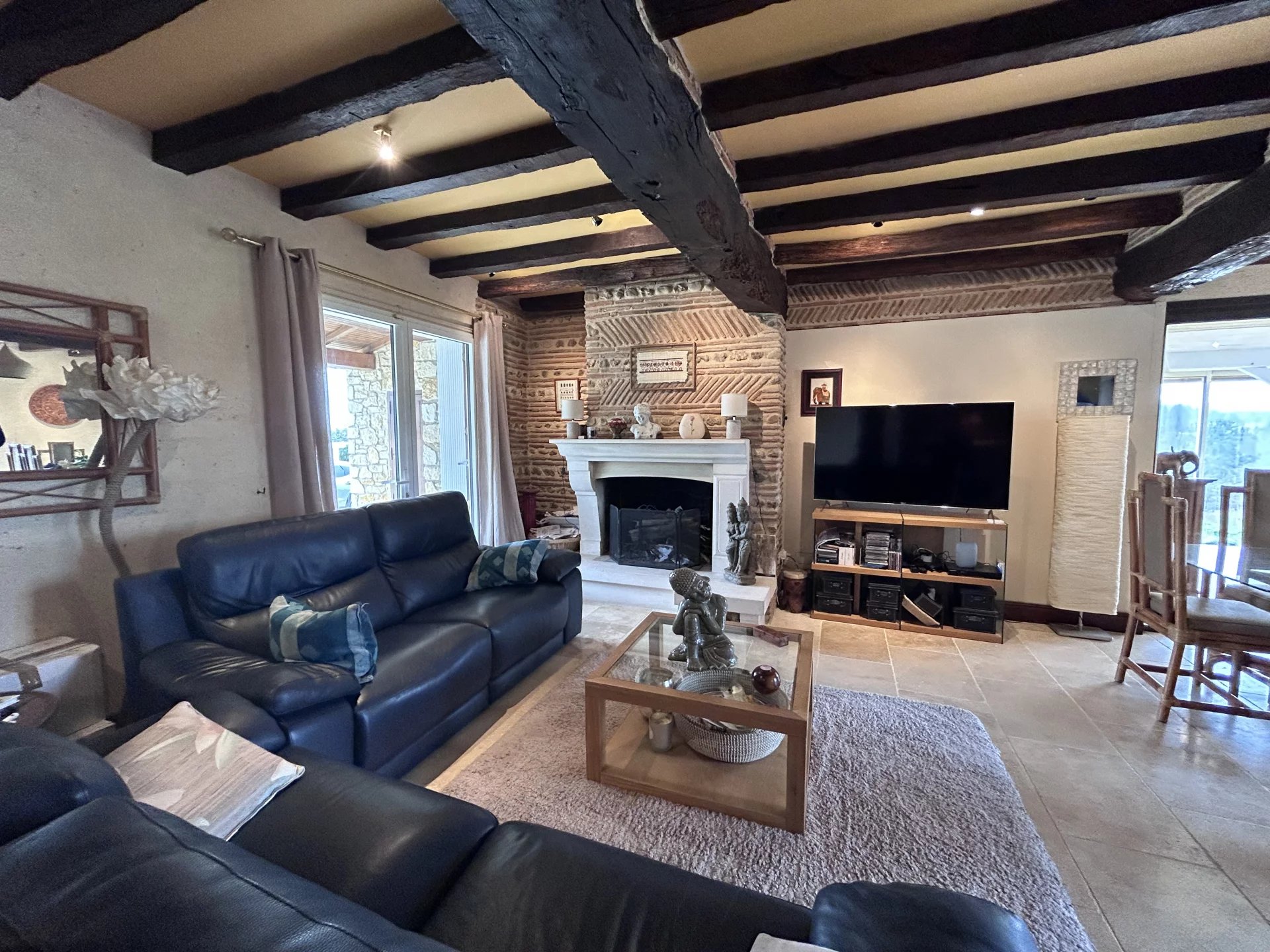 Charming Stone Property with Guest House, Lake and Panoramic Views, Aquitaine – France – BVI81205