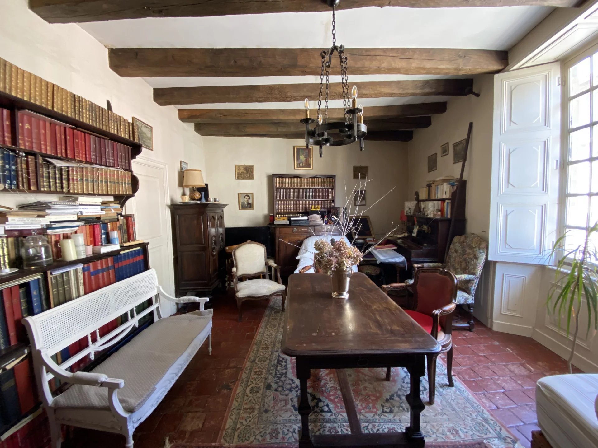 Beautiful historic home in Le Dorat with a garden and garage, Limousin – France – BVI74685