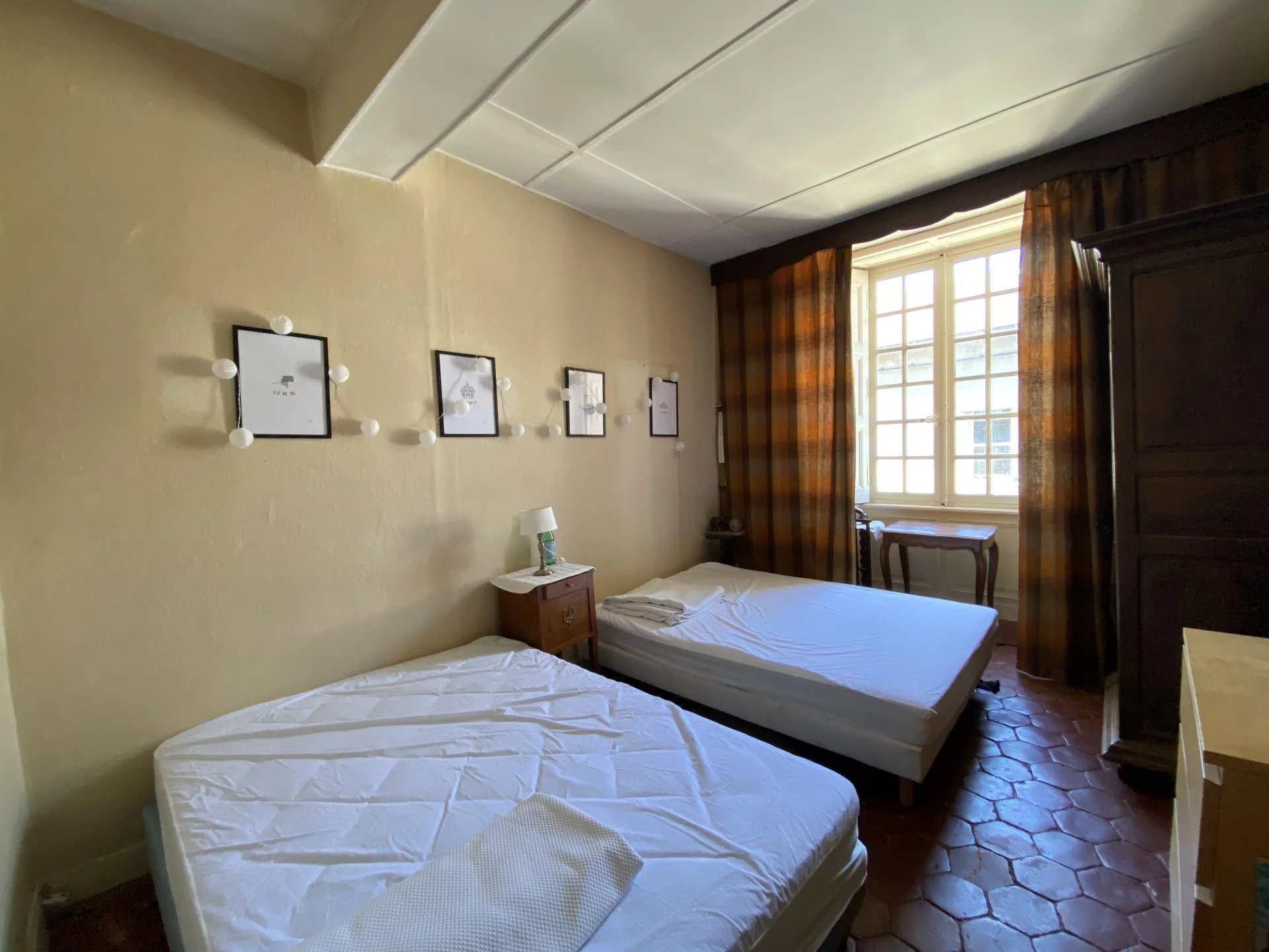 Beautiful historic home in Le Dorat with a garden and garage, Limousin – France – BVI74685