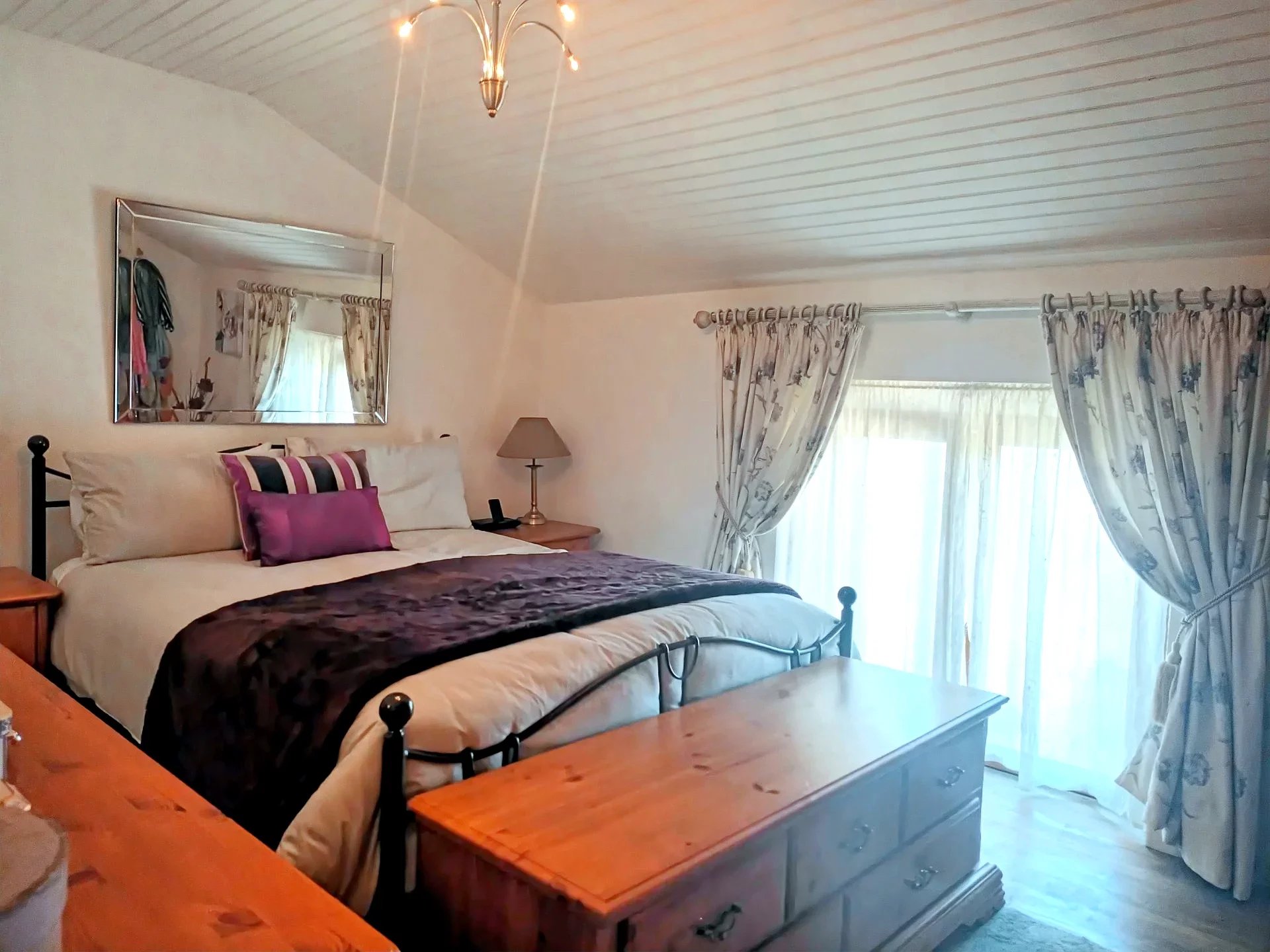 Turn-Key Tranquility with Stunning Countryside Views, Poitou-Charentes – France – BVI80957