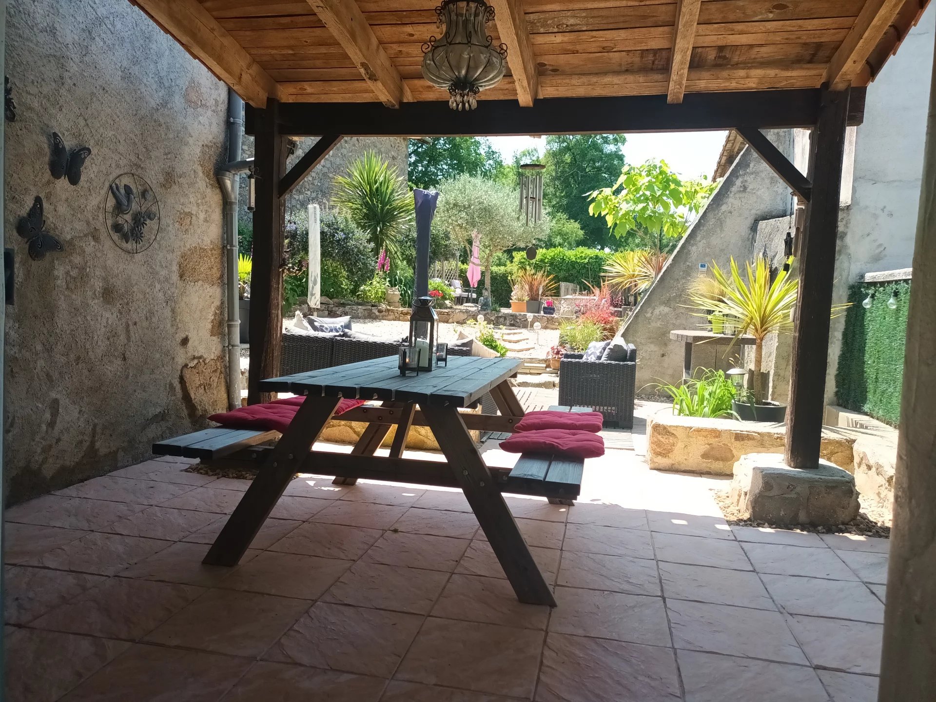 Turn-Key Tranquility with Stunning Countryside Views, Poitou-Charentes – France – BVI80957