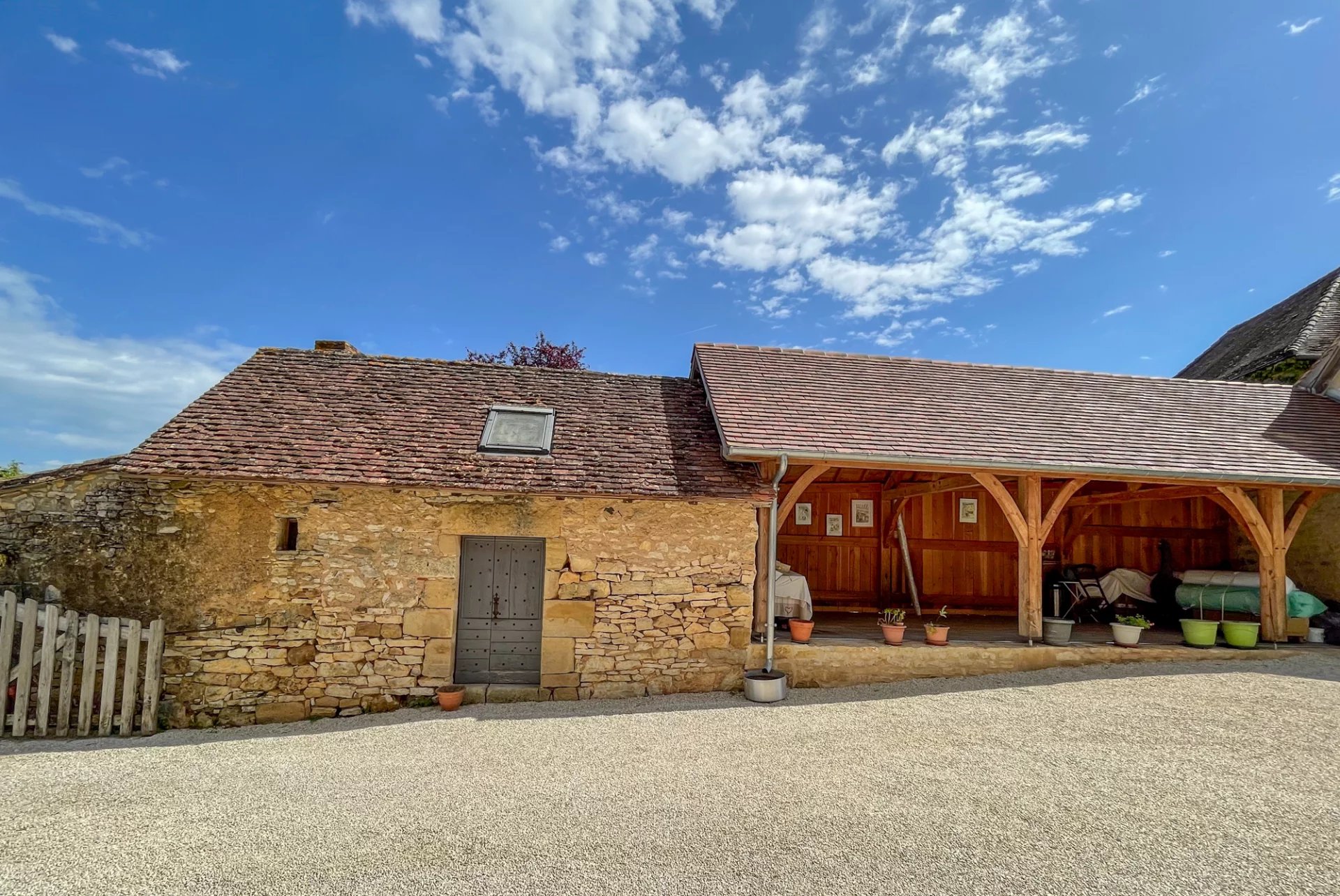 Elegant 7 bedroom country house with swimming pool, Aquitaine – France – BVI80648