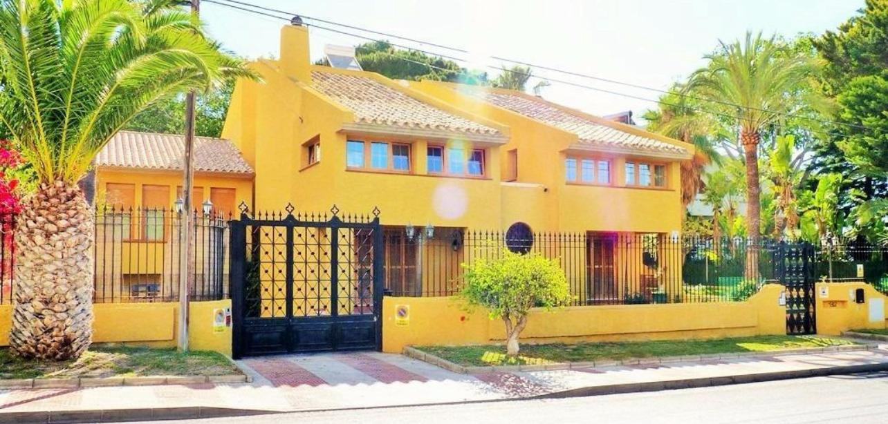 4 bedroom Chalet in Roquetas De Mar, Almeria, Spain – 428-04548P