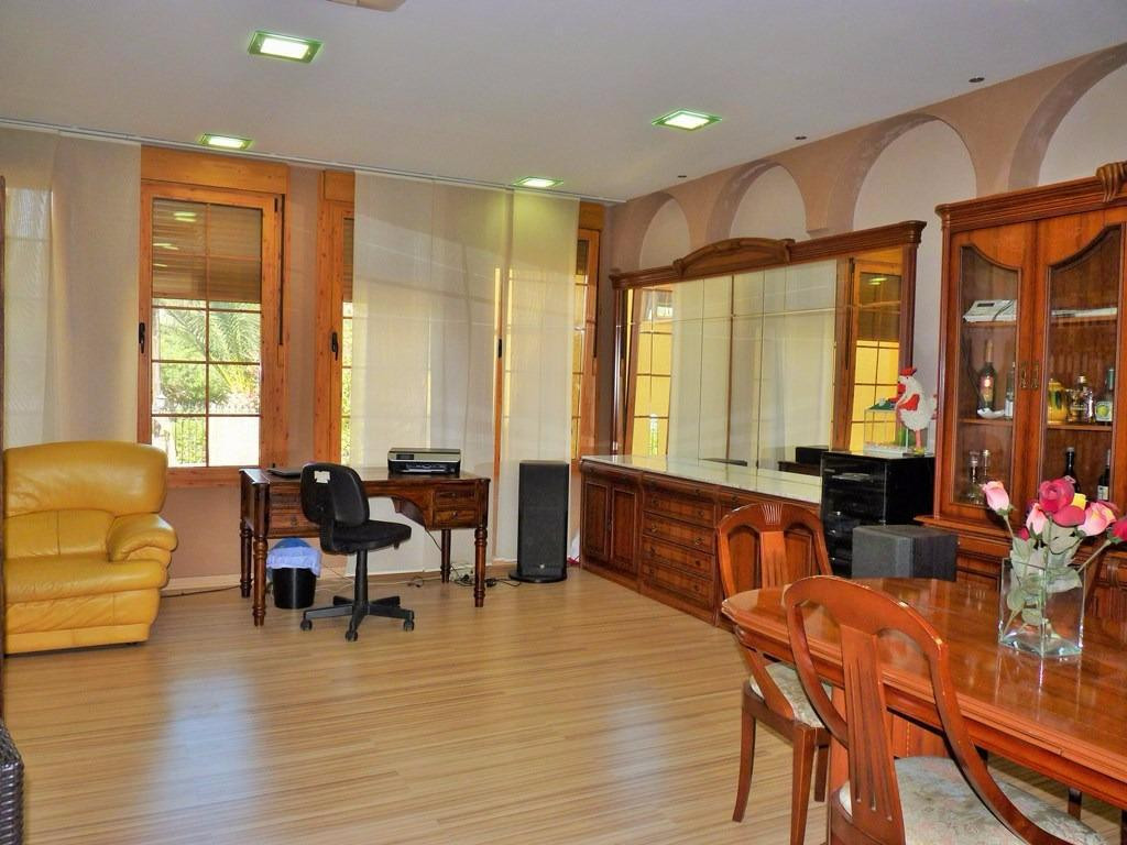 4 bedroom Chalet in Roquetas De Mar, Almeria, Spain – 428-04548P