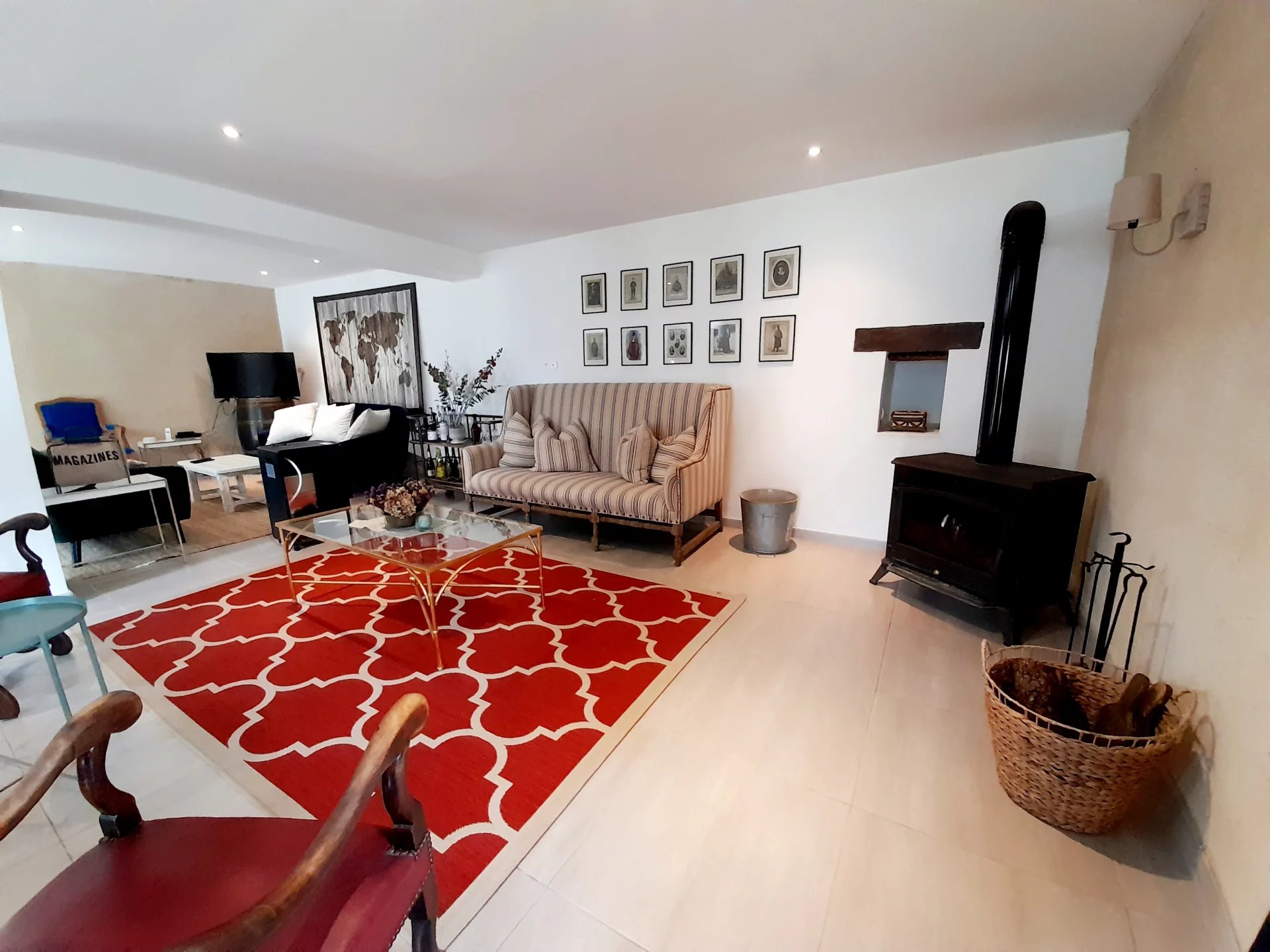 Renovated stone farmhouse ensemble in peaceful location, Aquitaine – France – BVI80283