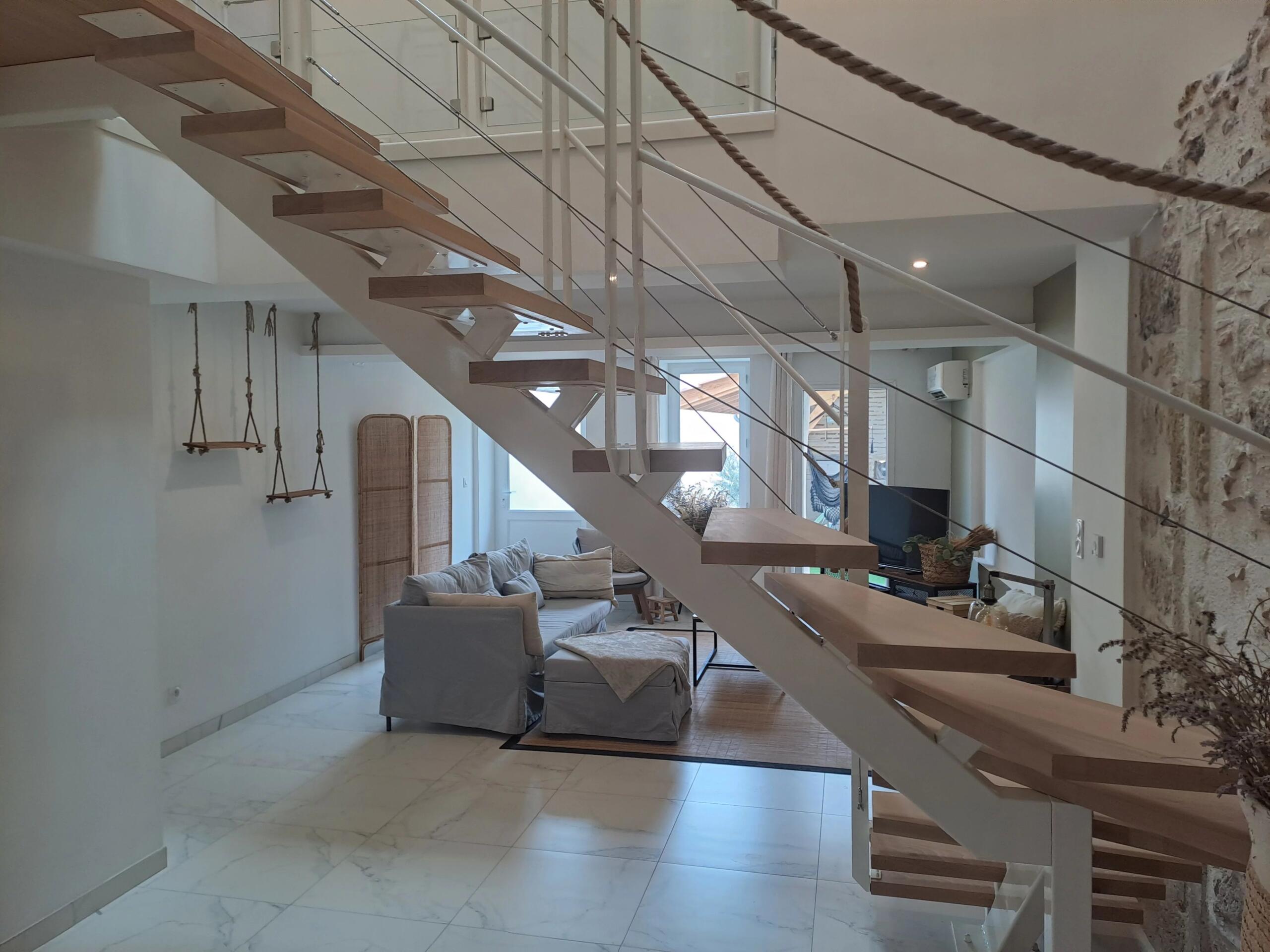 Family home – Village centre with amenities, Aquitaine – France – BVI80587