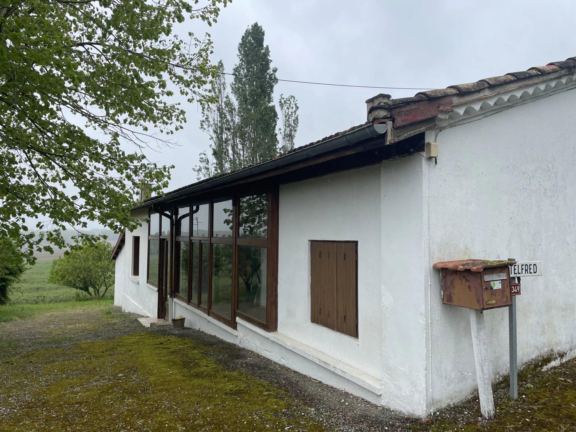 Farmhouse in need of renovation, Aquitaine – France – BVI80743