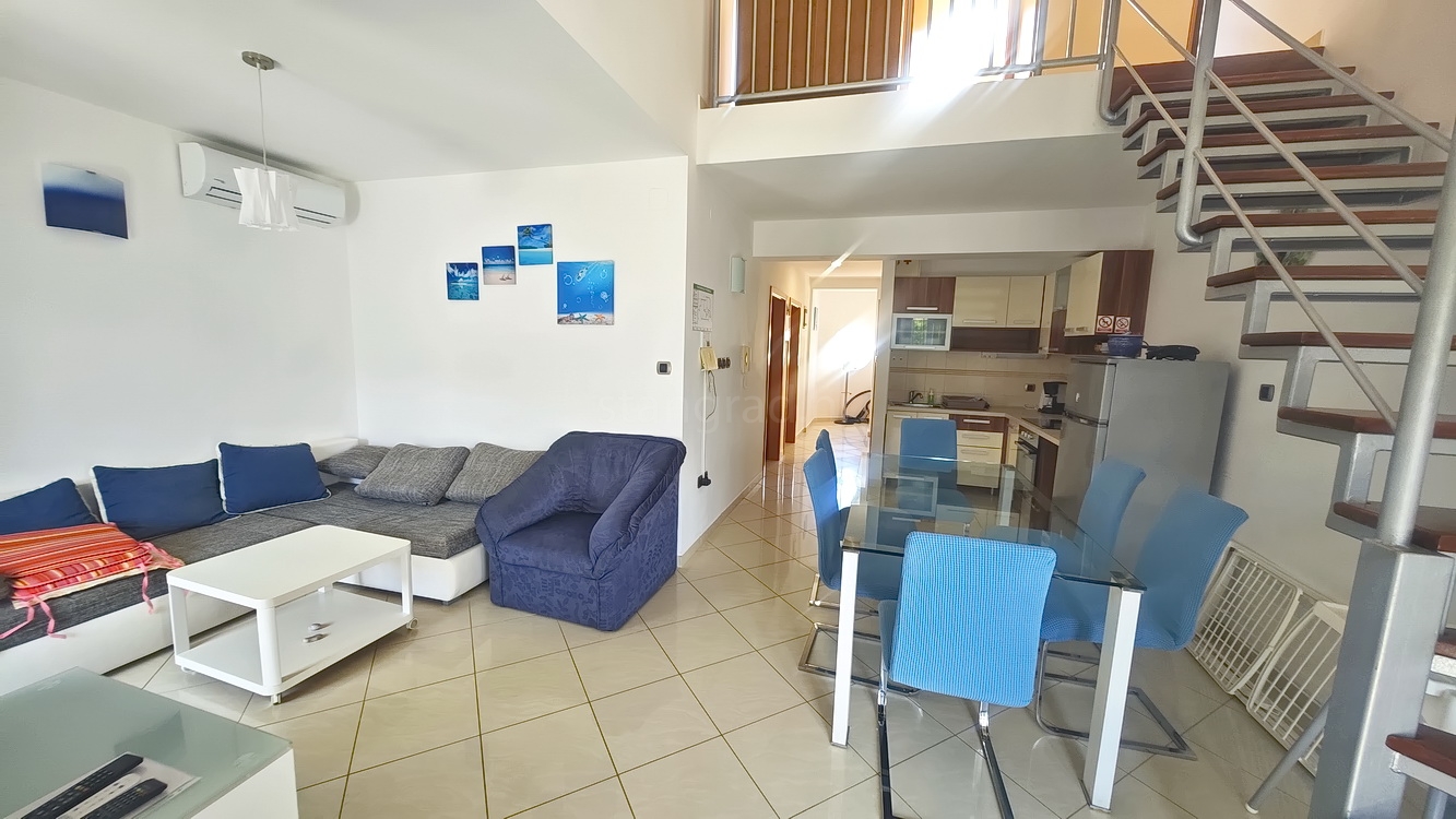 3 bedroom apartment in Baška, Croatia – 103411
