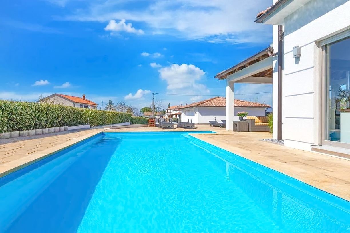 3 bedroom villa in Malinska-Dubašnica, Croatia – 103403