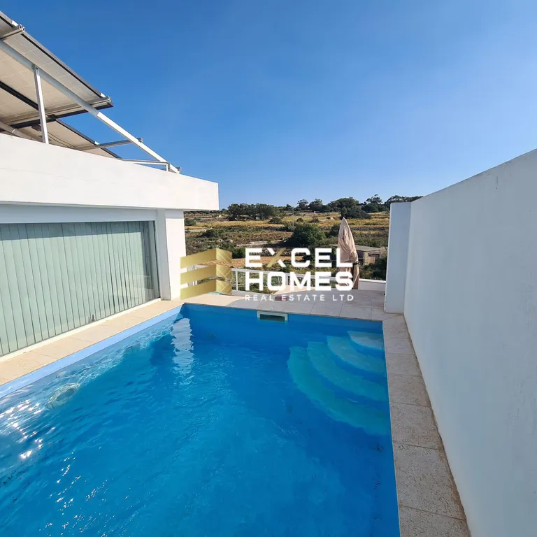 3 bedroom Maisonette in Birzebbugia, Malta – 63072