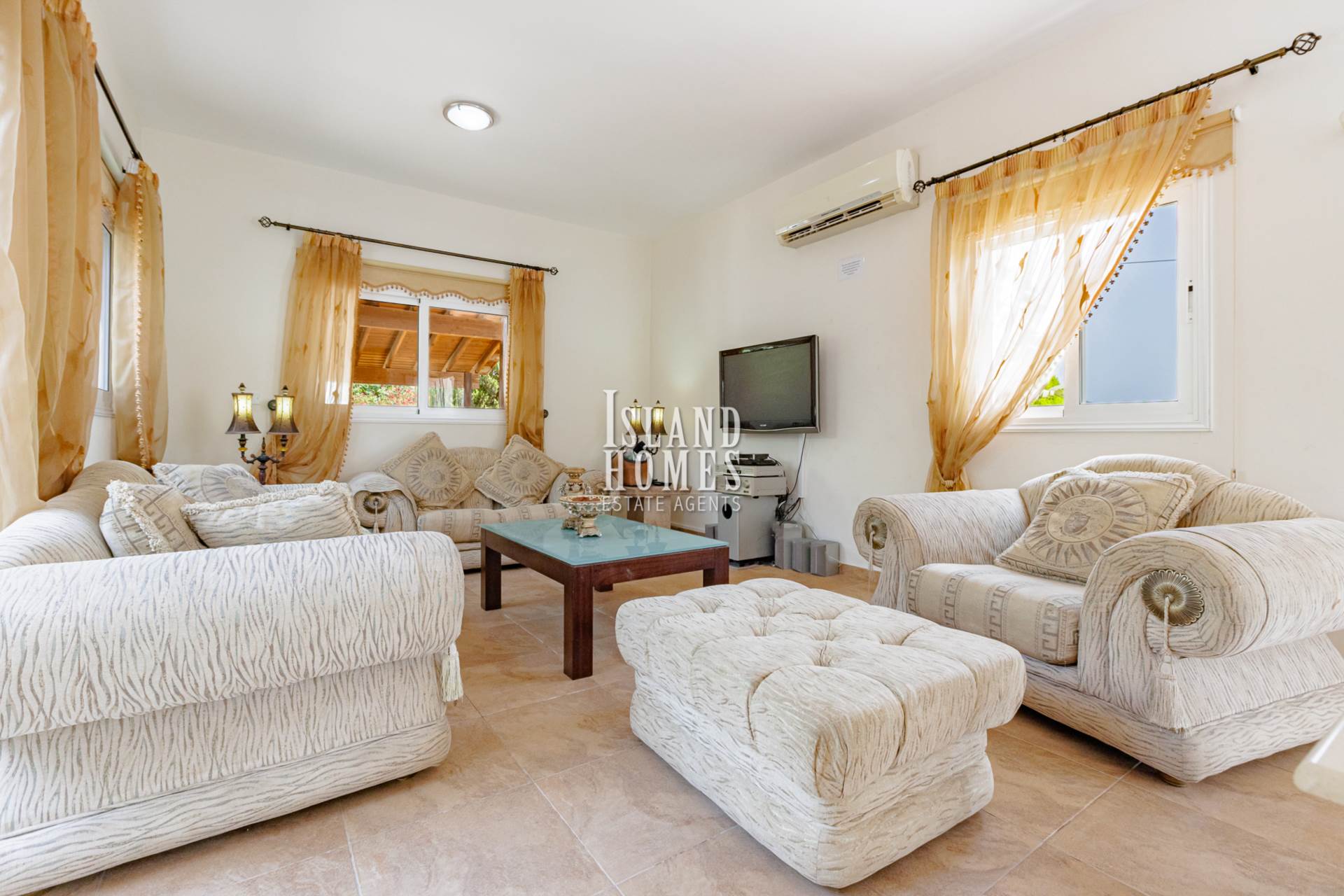 3 bedroom Detached in Protaras, Famagusta, Cyprus – PrO142