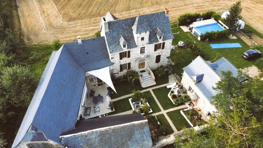 Charming Countryside Retreat with Income Potential and Panoramic Views, Midi-Pyrénées – France – BVI79299