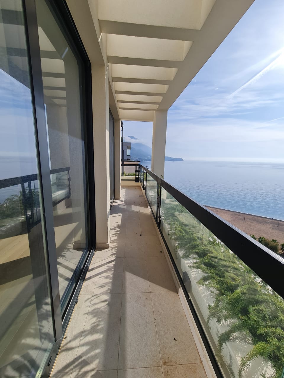 1 bedroom Apartment in Becici, Montenegro – CMM52951