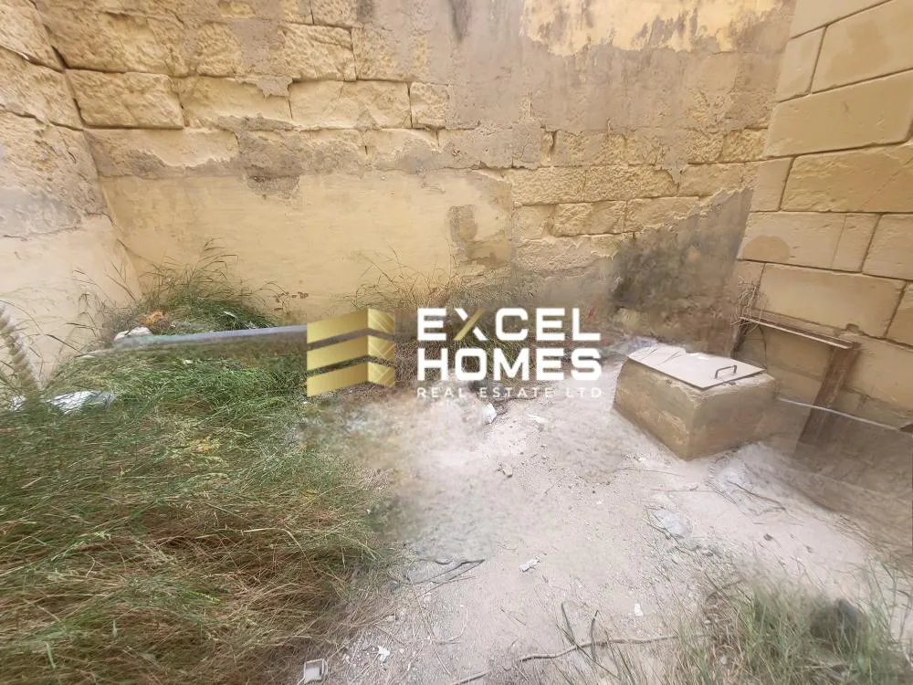 2 bedroom Townhouse in Birzebbugia, Malta – 63250