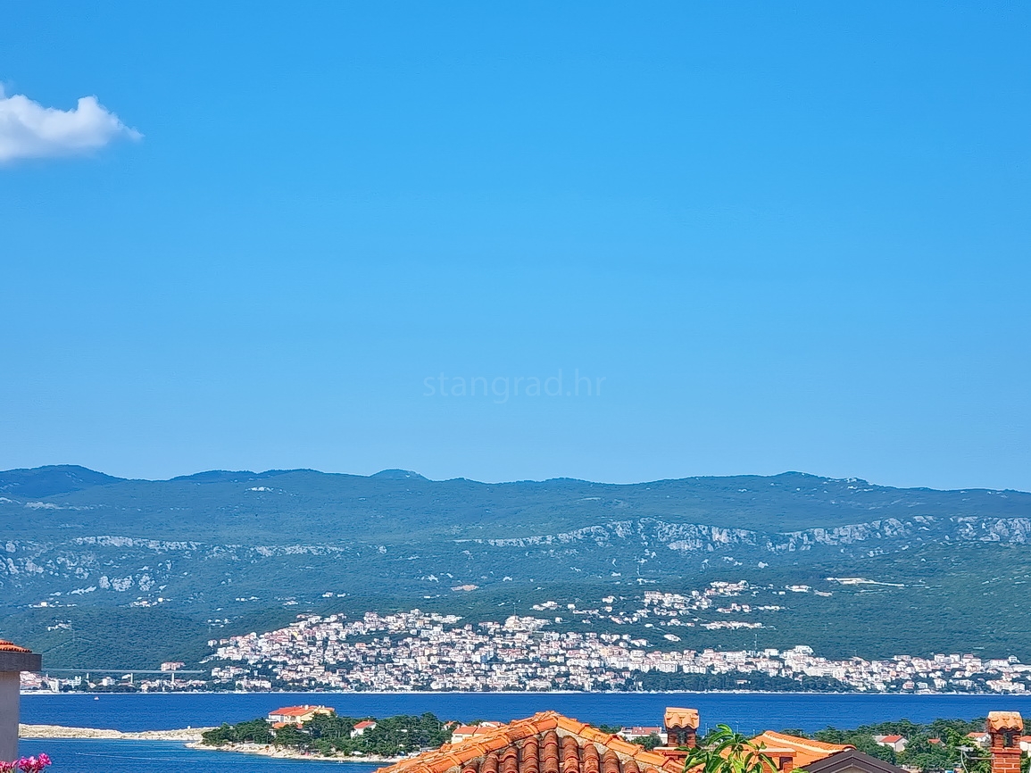 5 bedroom villa in Dobrinj, Croatia – 103419