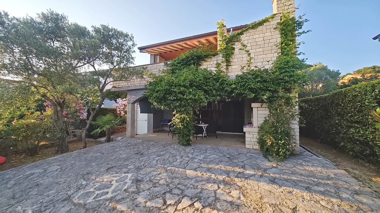 4 bedroom villa in Krk, Croatia – 103418