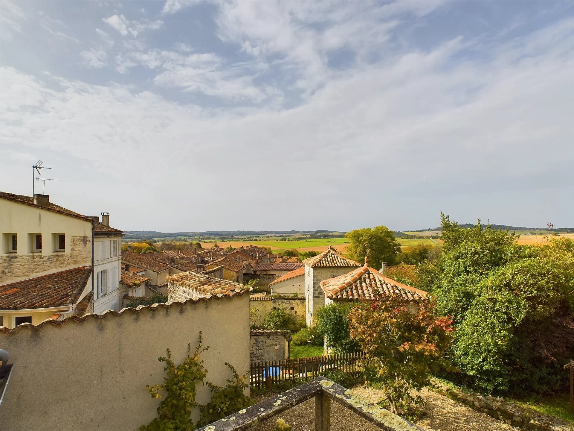 Charming Village house with stunning views, Poitou-Charentes – France – BVI75926