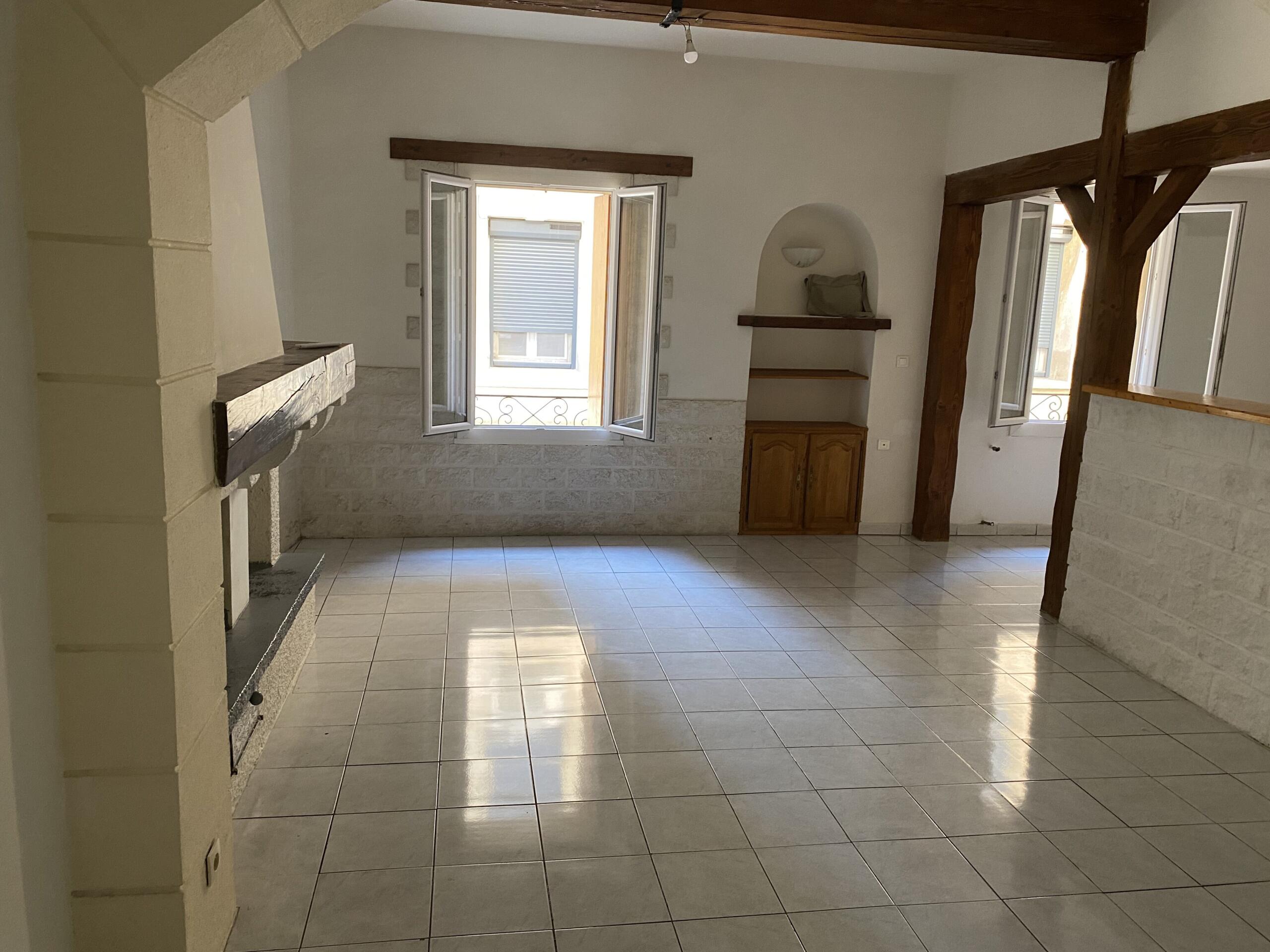 3 bedroom House in Laurens, Herault, France – al195000e