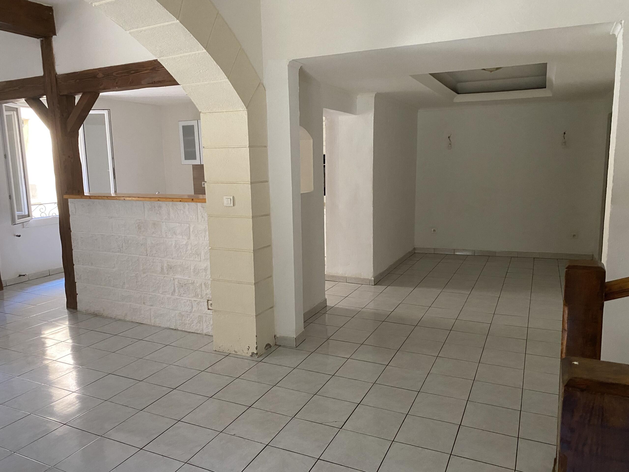 3 bedroom House in Laurens, Herault, France – al195000e