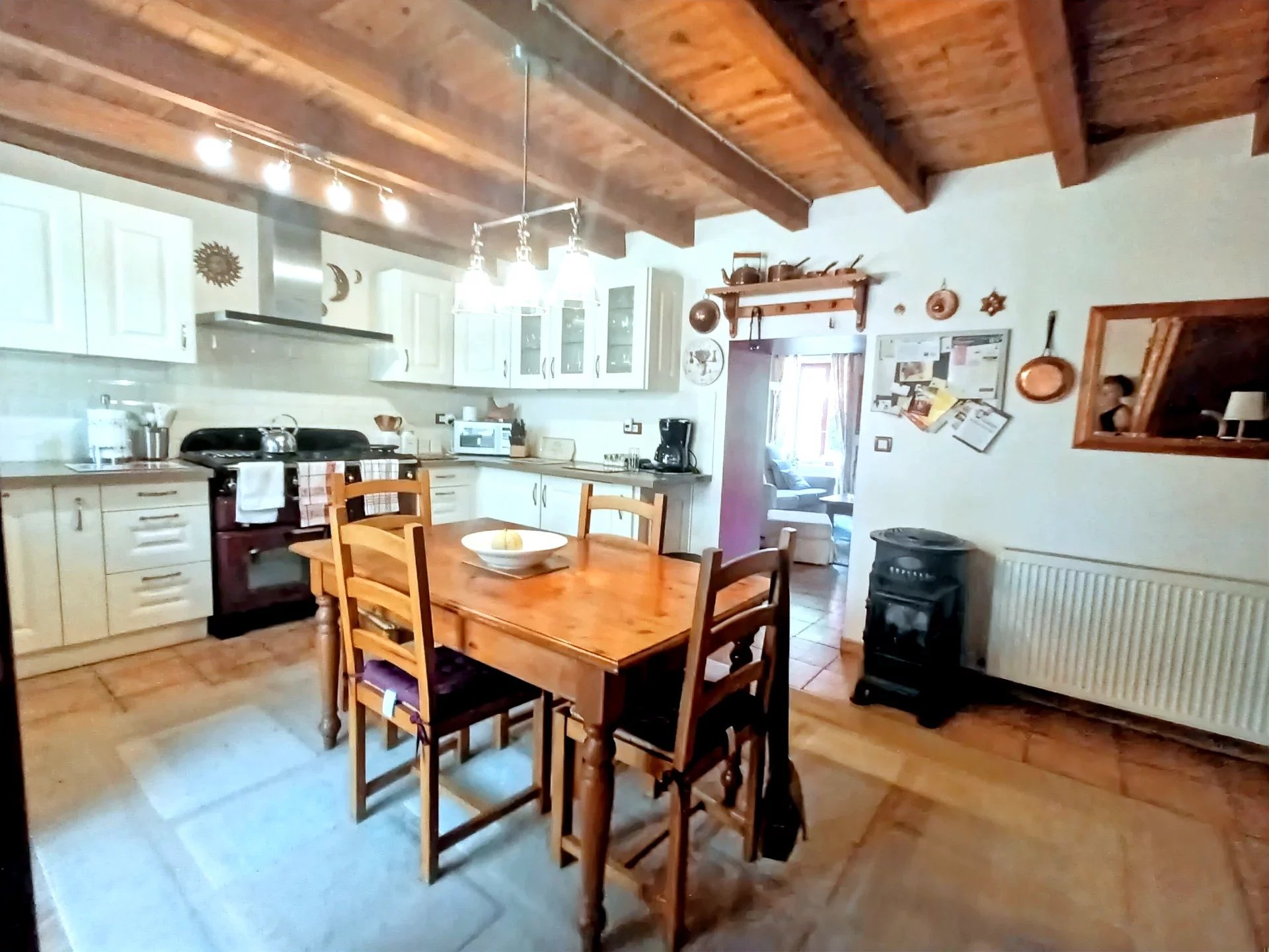 Charming Country Retreat with Space, Style & Sunshine, Poitou-Charentes – France – BVI80733