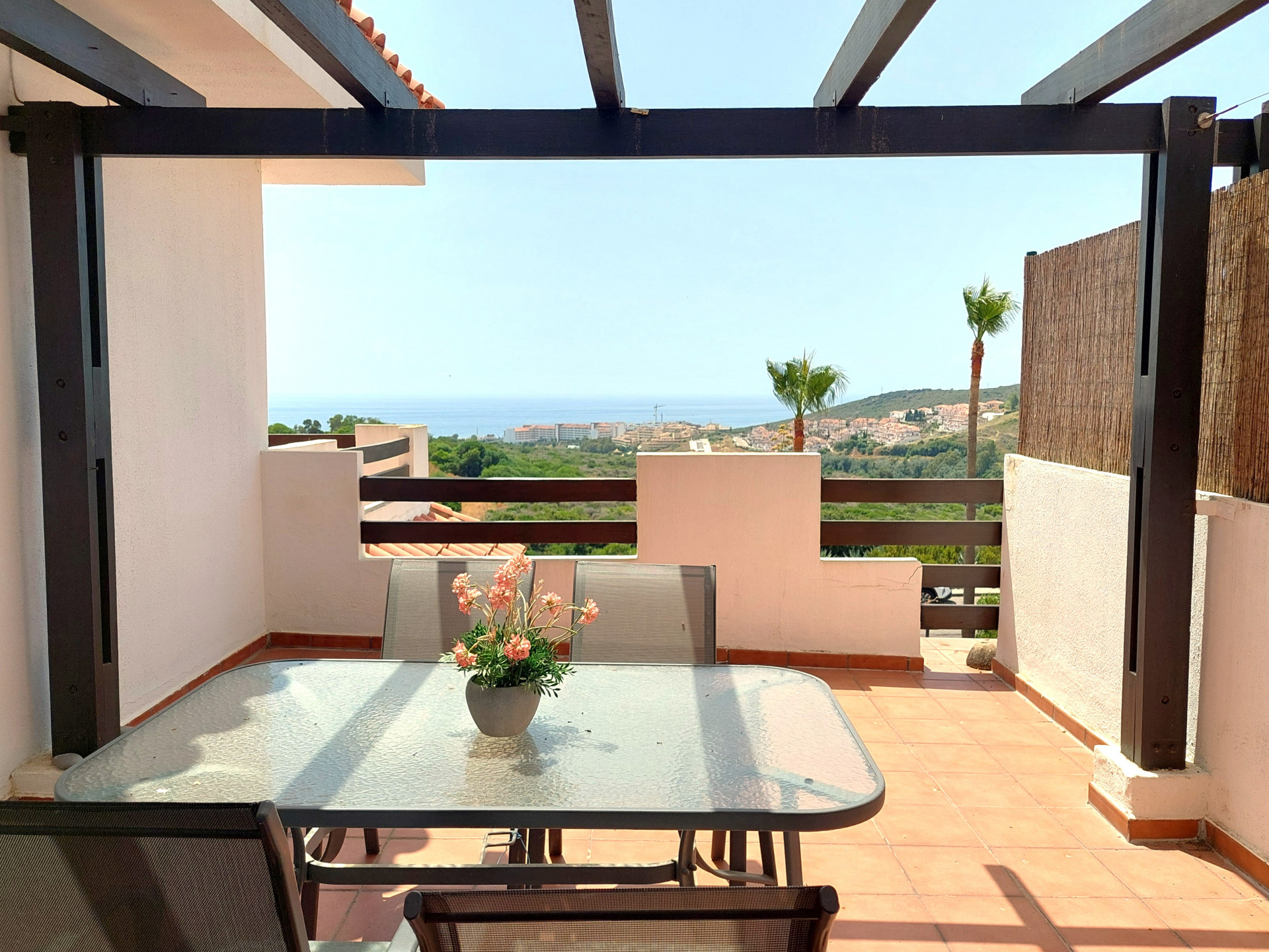 2 bedroom Apartment in Manilva, Malaga, Spain – 428-04636P
