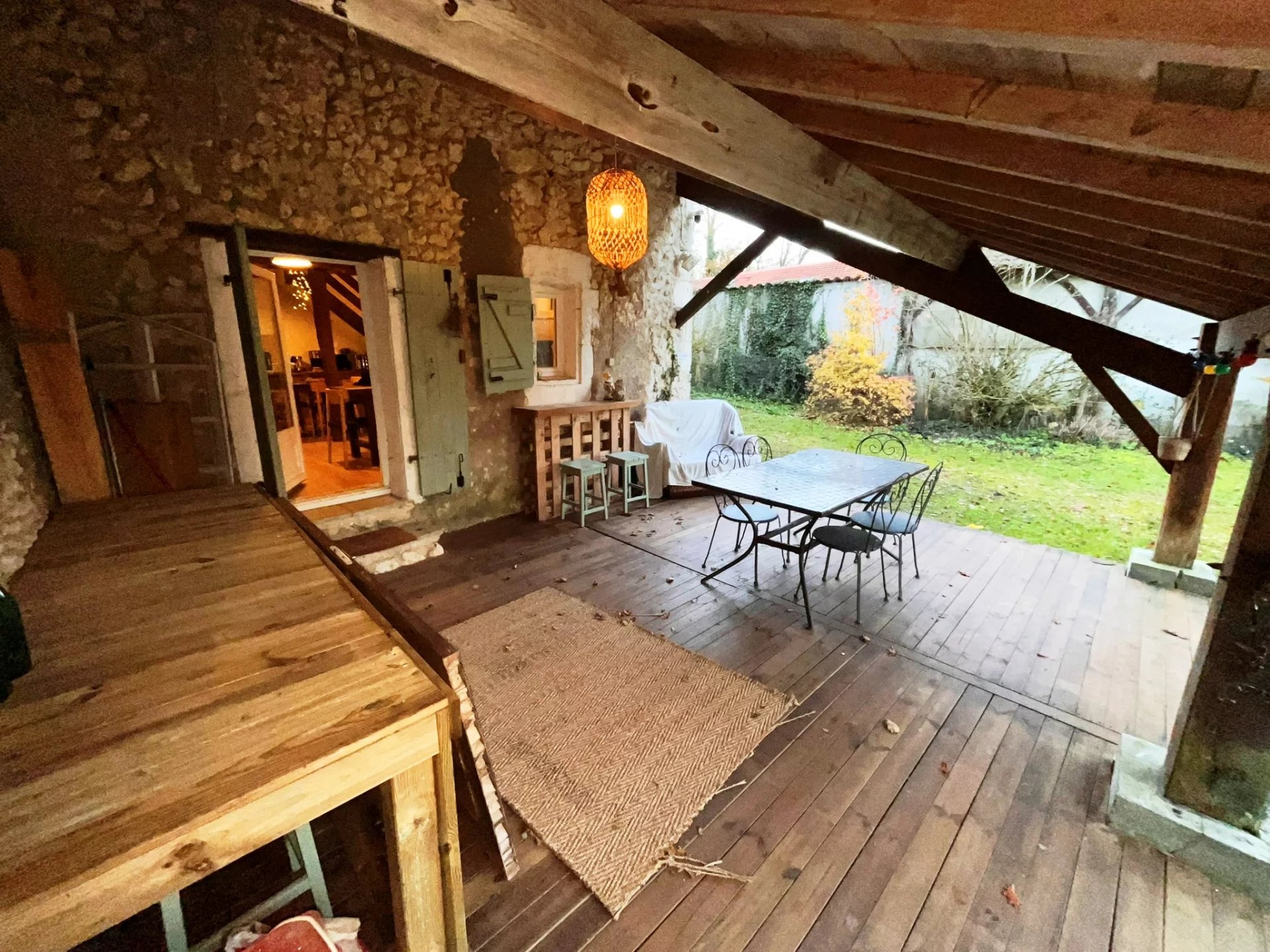 Charming Stone Cottage near Aubeterre-sur-Dronne, Aquitaine – France – BVI78348