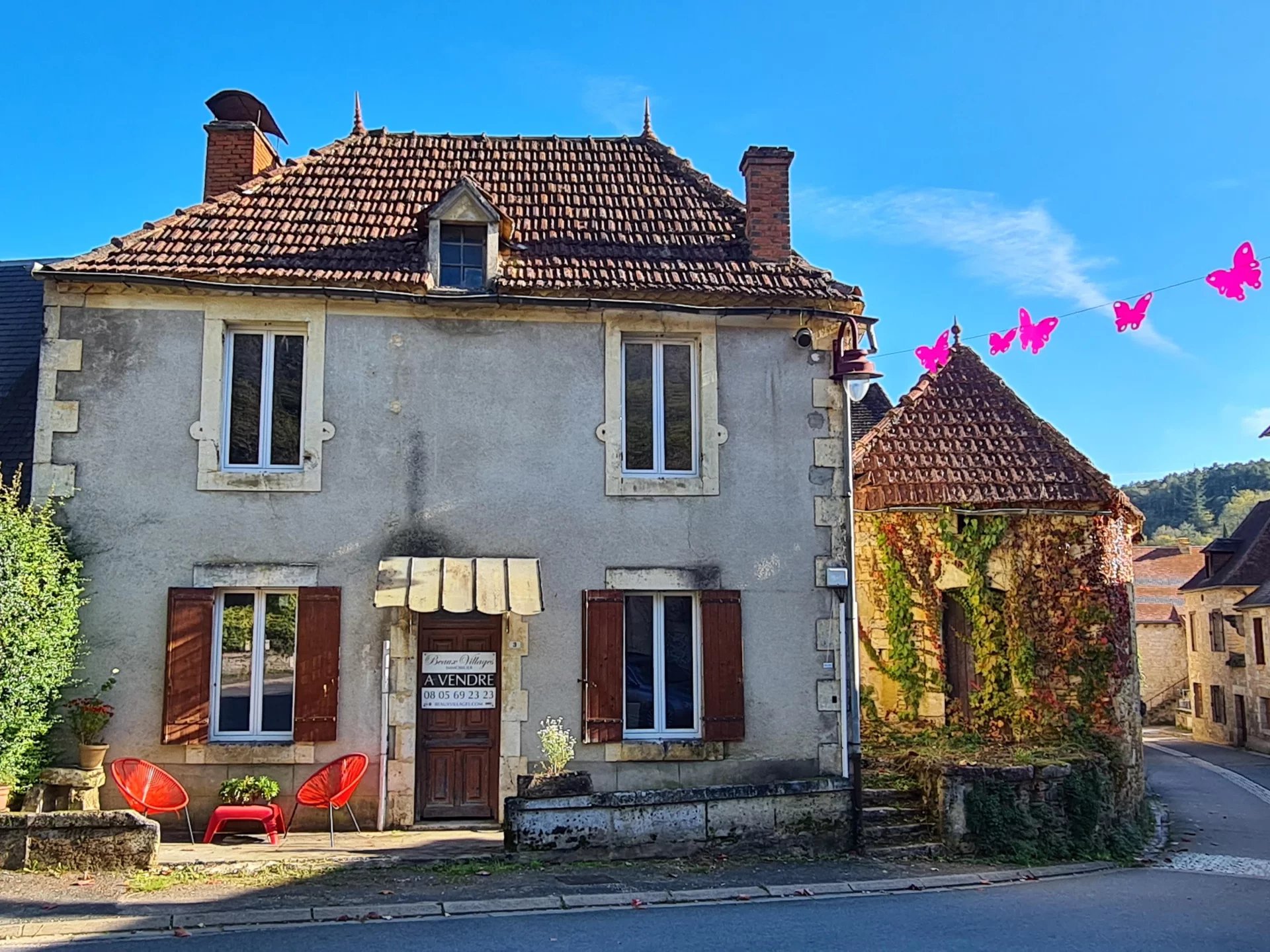 Town house project for renovation in the heart of Daglan near to Sarlat, Aquitaine – France – BVI77640