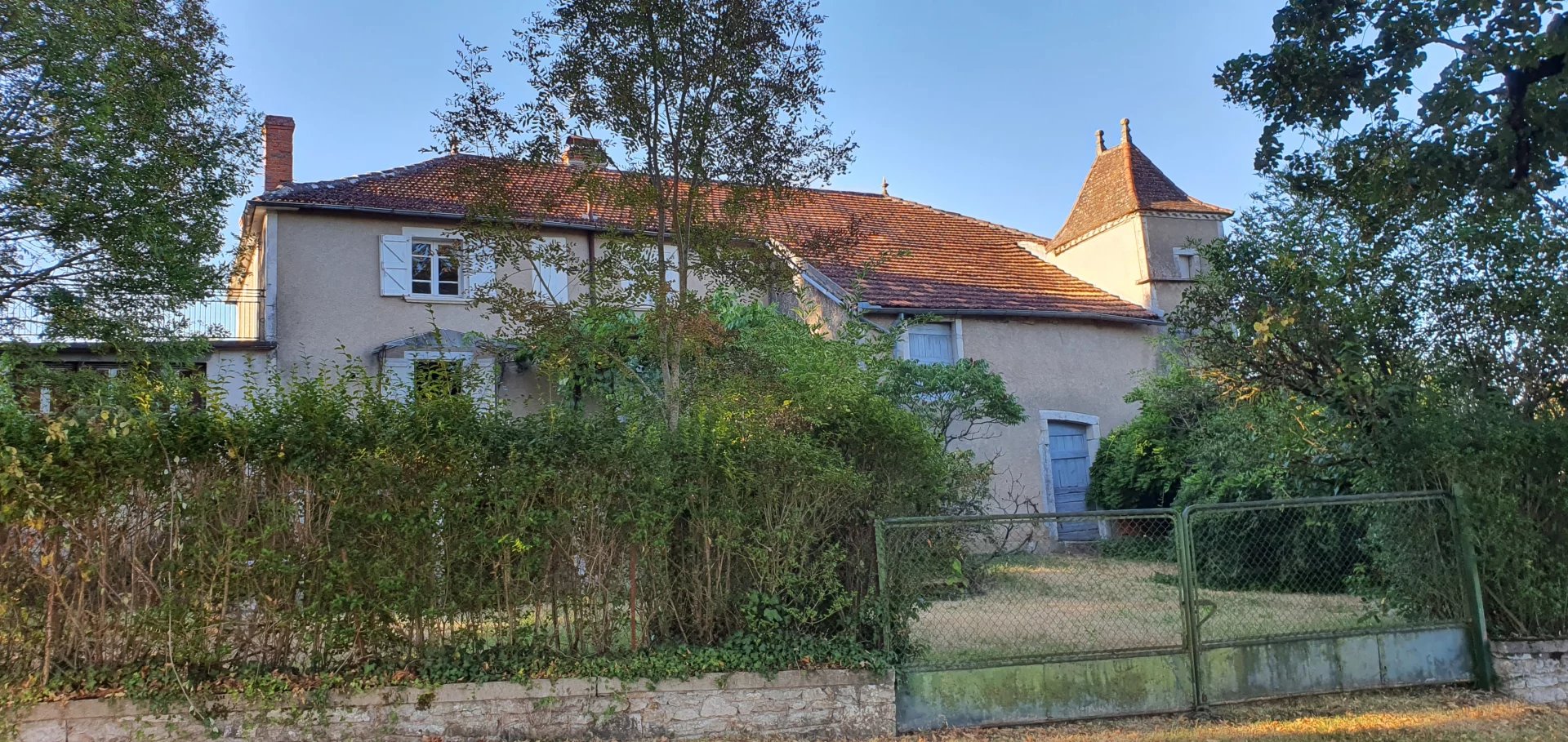 Atypique Quercynoise Renovation, Midi-Pyrénées – France – BVI76549