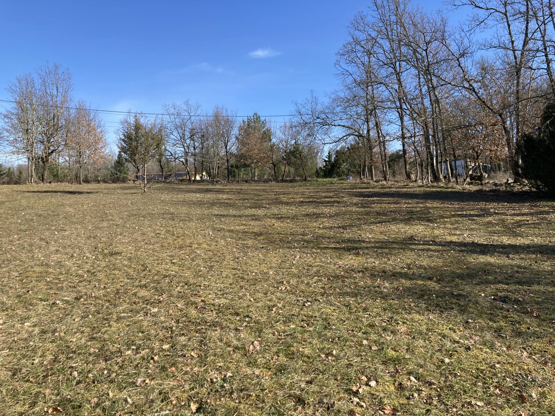 Building plot with CU, water, electricity in a quiet hamlet, Midi-Pyrénées – France – BVI68825