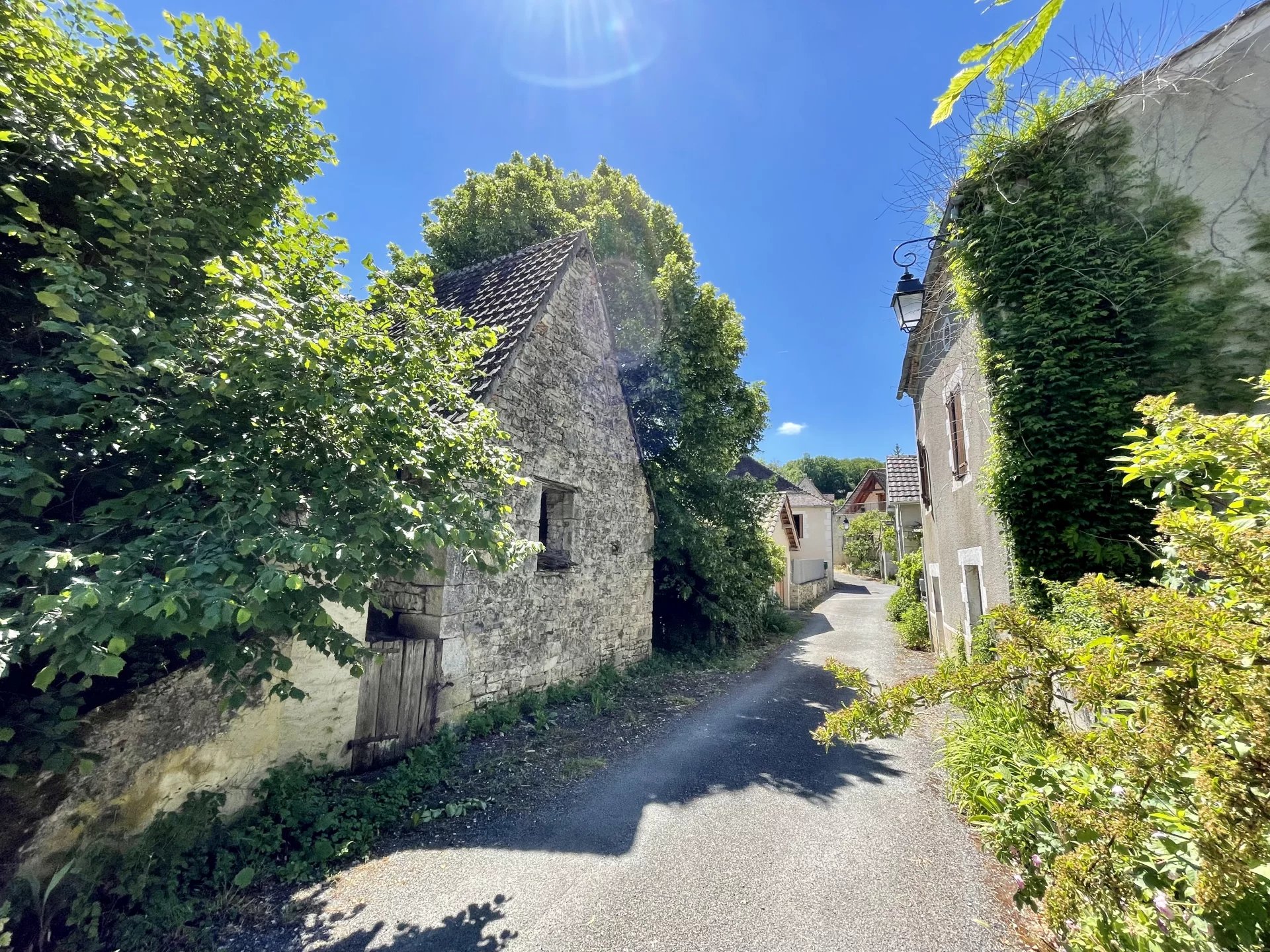 Detached house in desirable village needing renovating., Midi-Pyrénées – France – BVI65278
