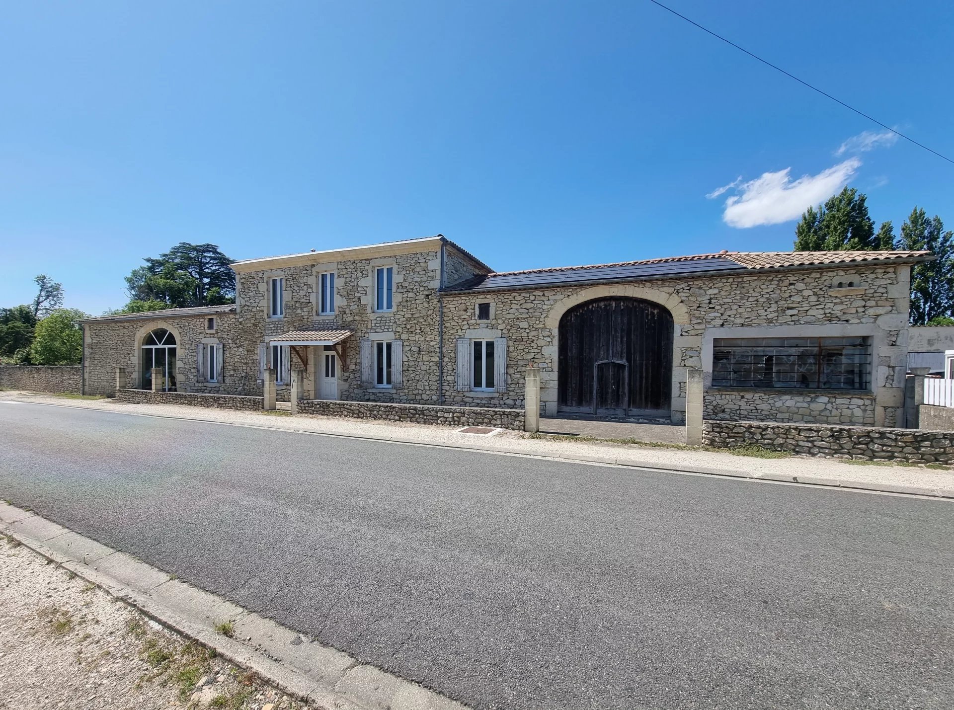 Spacious renovated farmhouse, Aquitaine – France – BVI68718