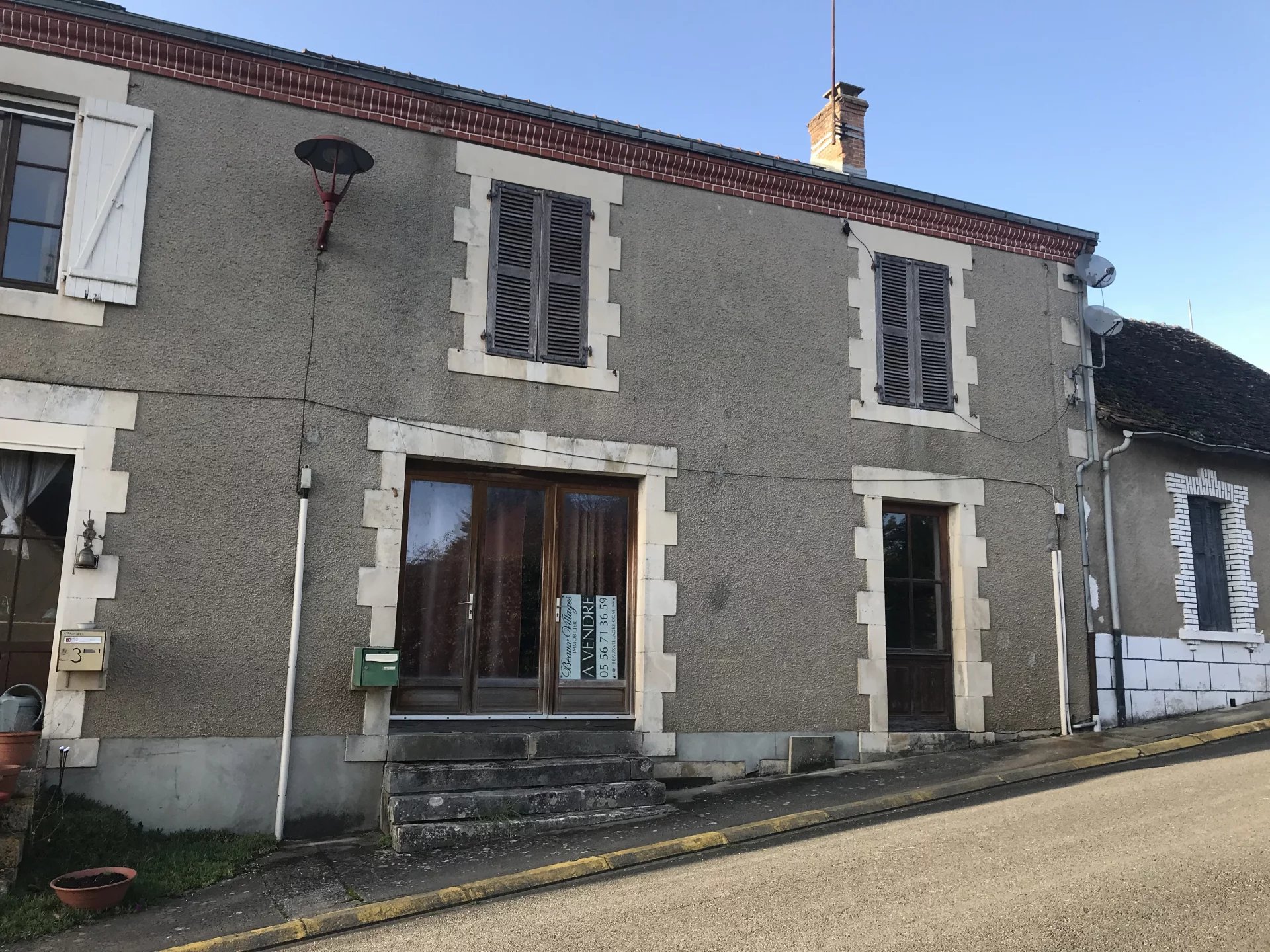 Traditional terraced Town house, Poitou-Charentes – France – BVI72769
