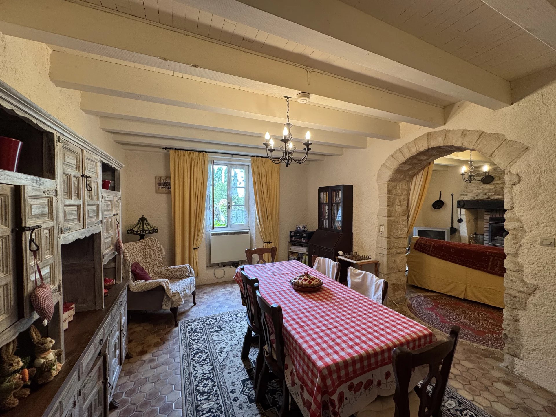 Charming country cottage with courtyard and annexe, Poitou-Charentes – France – BVI80461