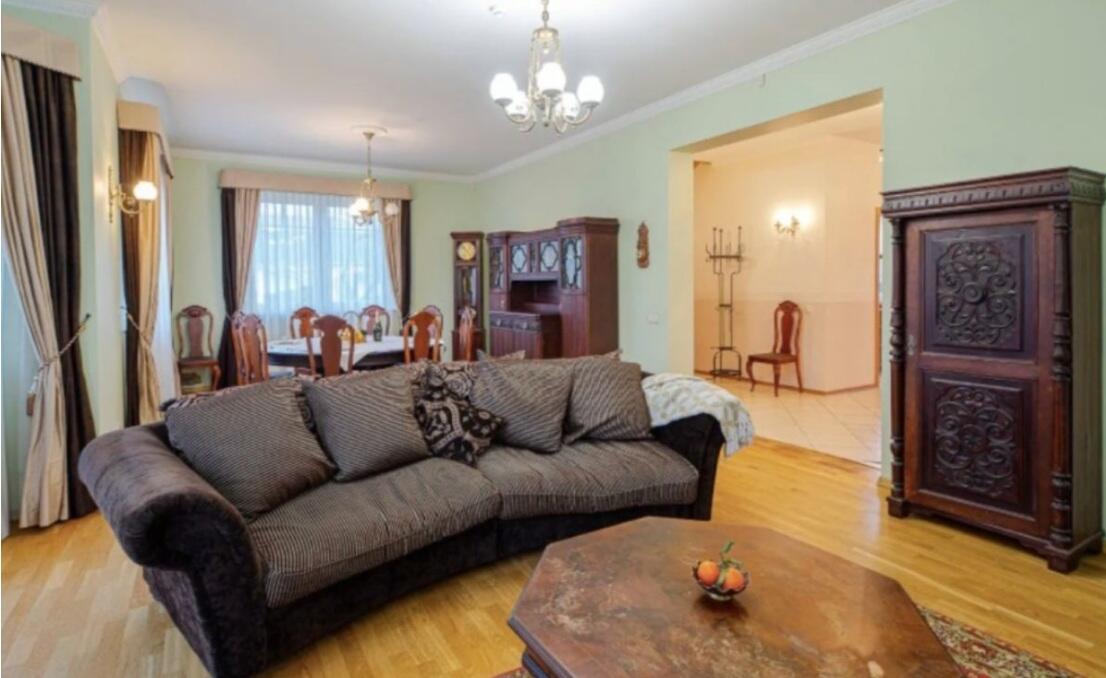 Half of a twin house is for sale in a quiet residential area, on a quiet street, just in 700 meters from the white, clean beach
